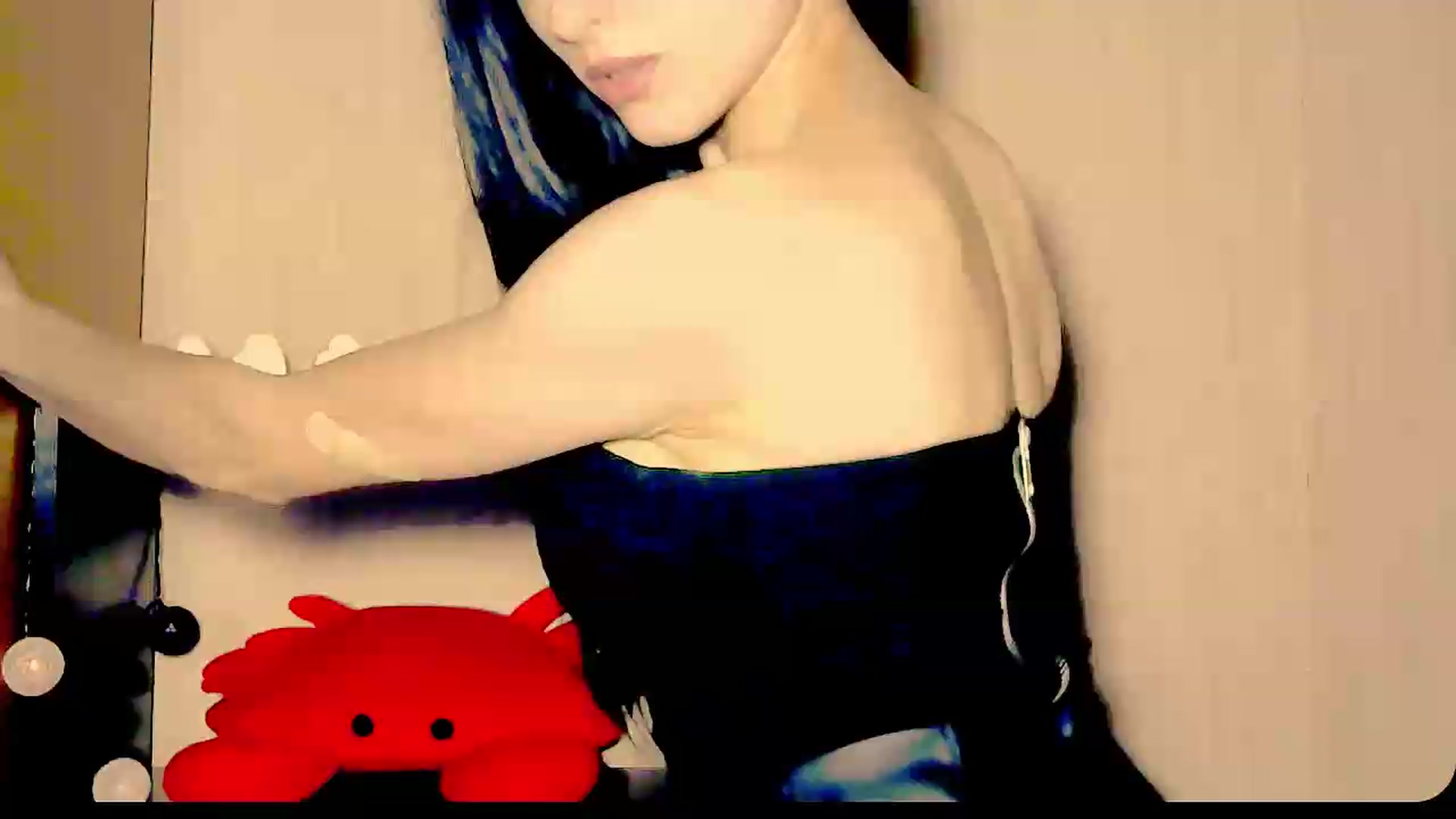Gallery image thumbnail from Frioninny's myfreecams stream on, 08/13/2026, 22:16 image 7 of 20
