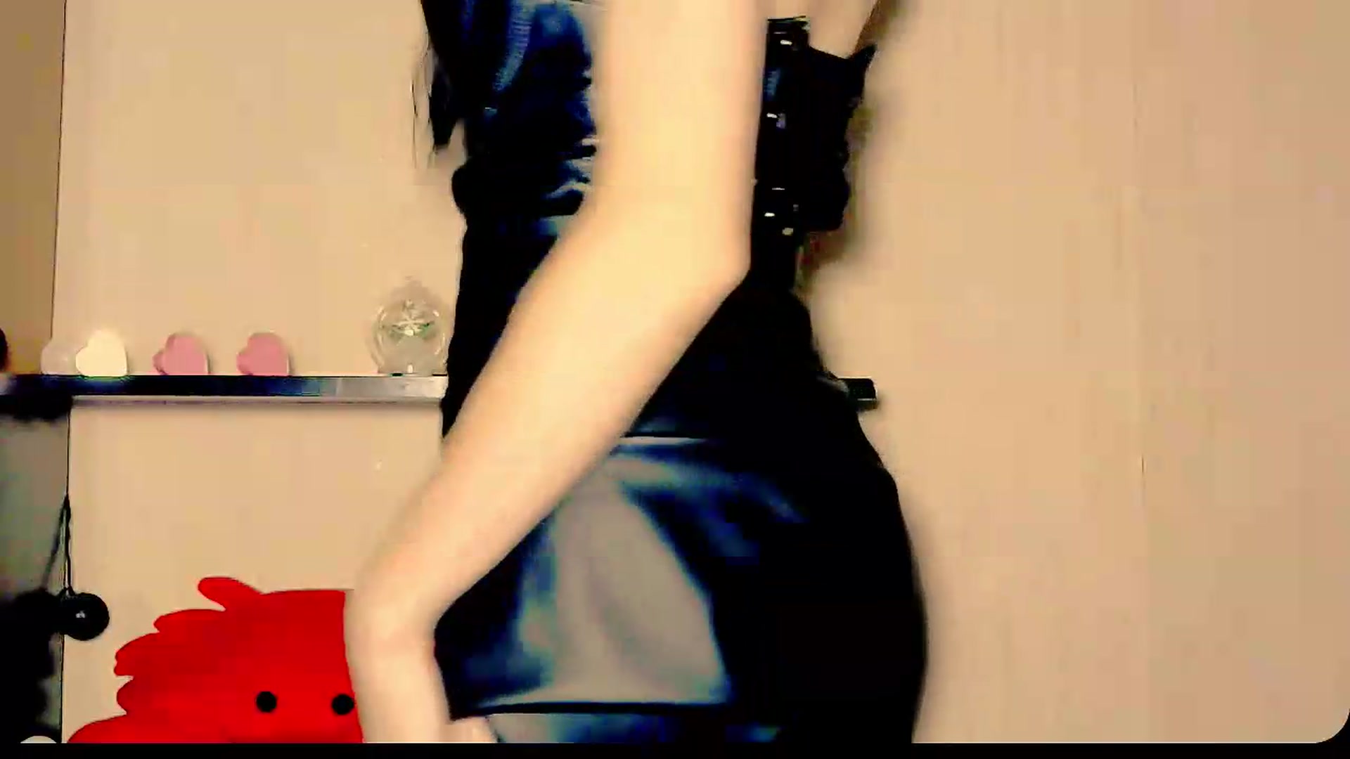Gallery image thumbnail from Frioninny's myfreecams stream on, 08/15/2026, 02:16 image 16 of 20