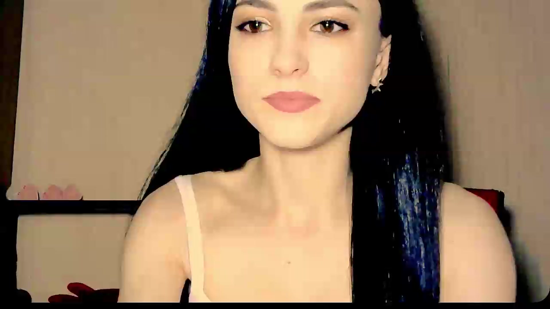 Gallery image thumbnail from Frioninny's myfreecams stream on, 08/15/2026, 19:07 image 1 of 20