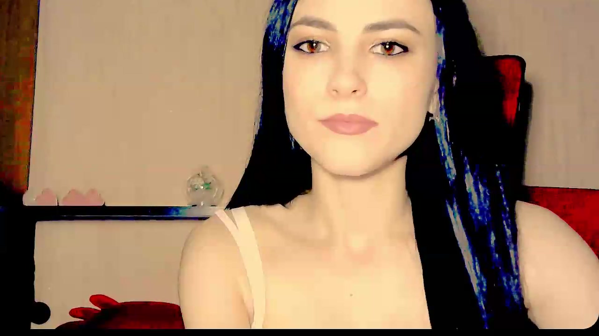 Gallery image thumbnail from Frioninny's myfreecams stream on, 08/15/2026, 20:36 image 12 of 20