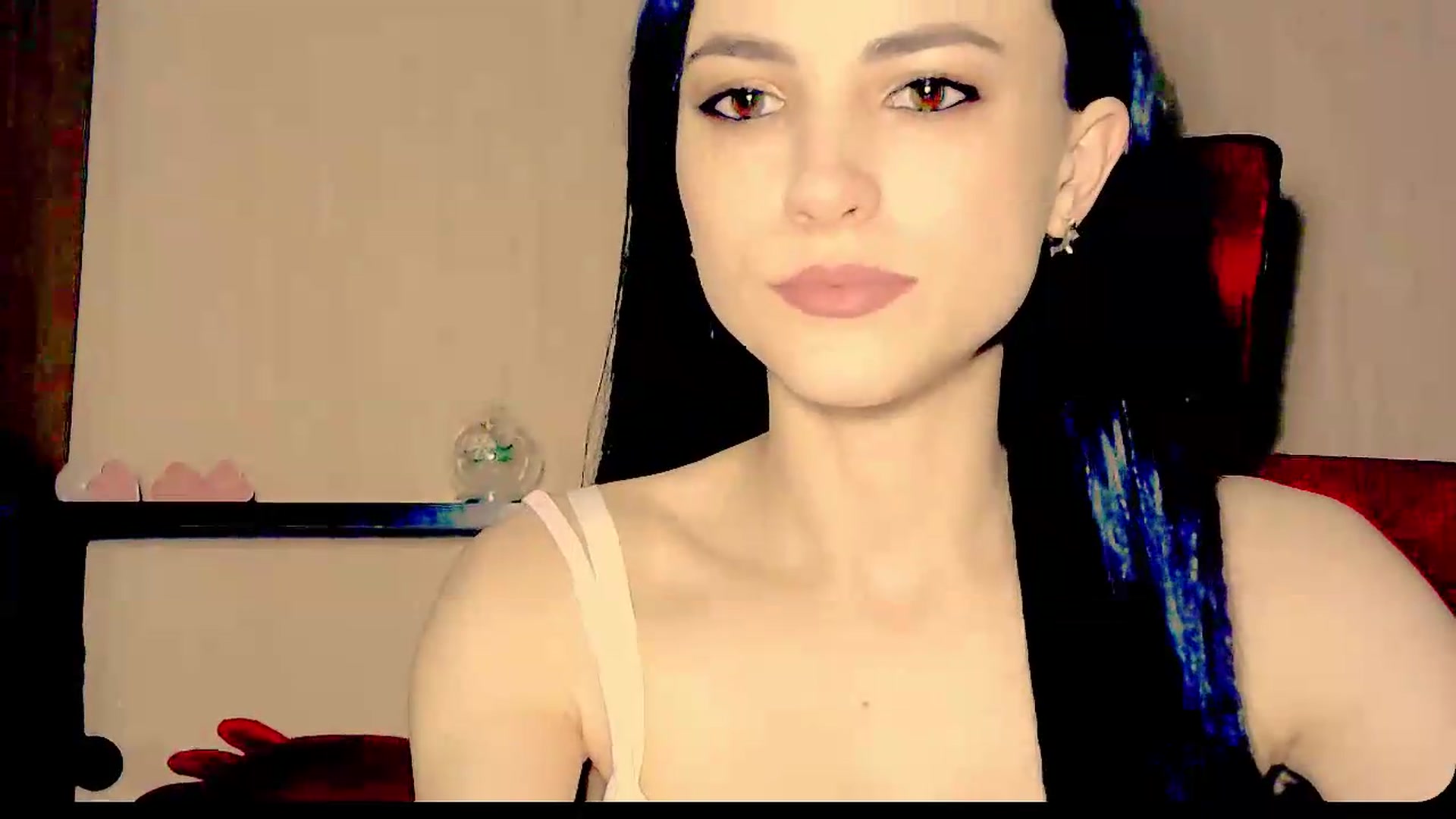 Gallery image thumbnail from Frioninny's myfreecams stream on, 08/15/2026, 20:36 image 14 of 20