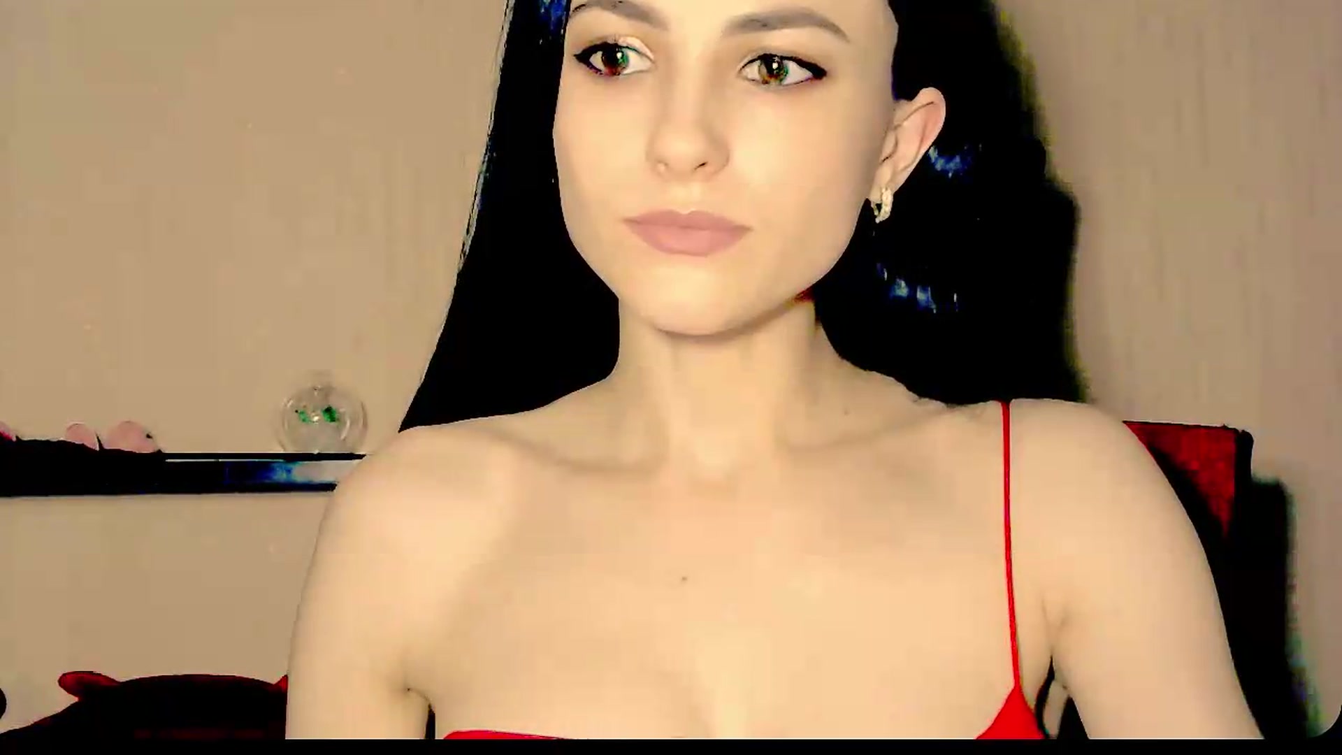 Gallery image thumbnail from Frioninny's myfreecams stream on, 08/22/2026, 24:35 image 11 of 20