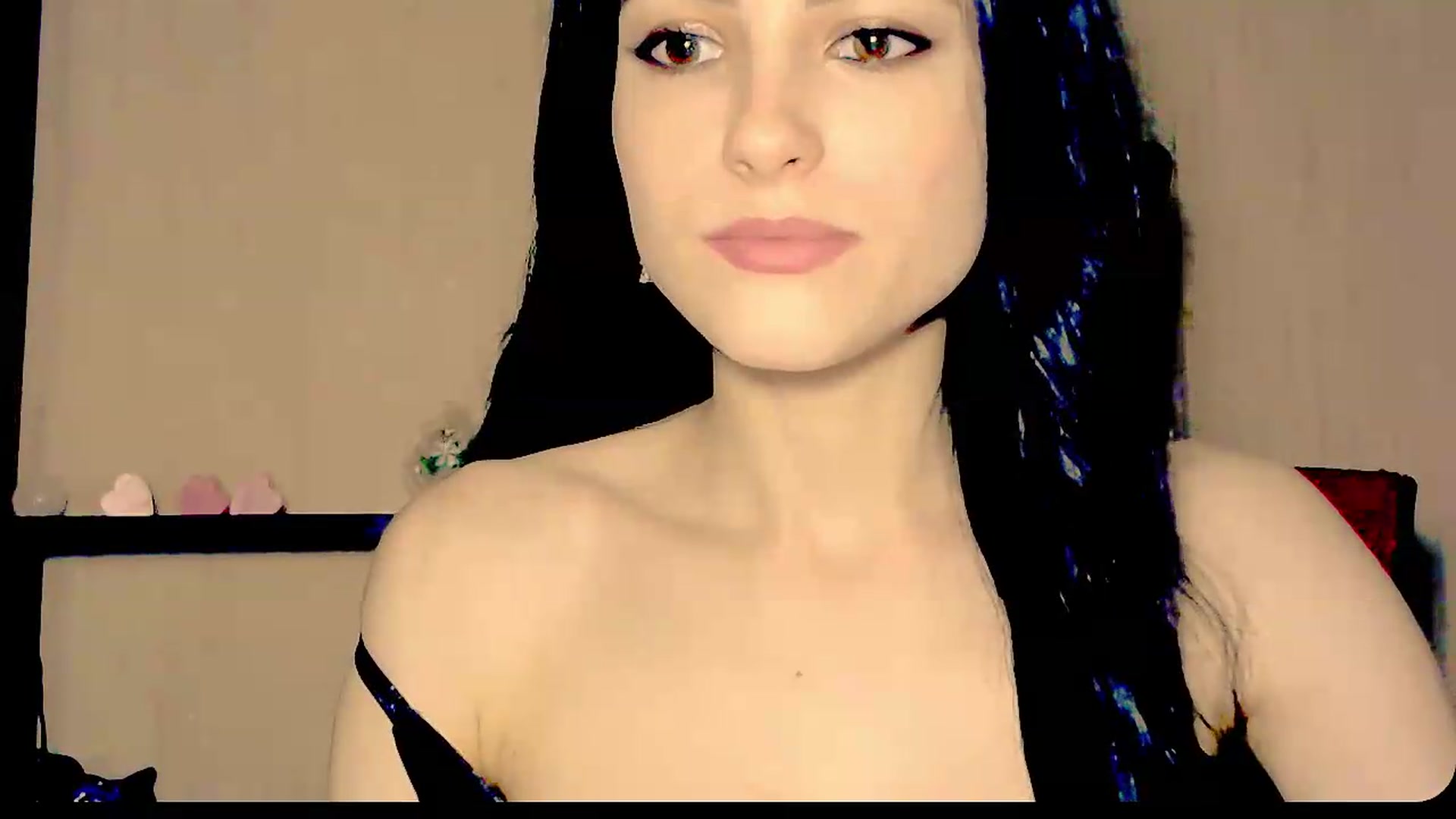 Gallery image thumbnail from Frioninny's myfreecams stream on, 08/28/2026, 19:18 image 5 of 20