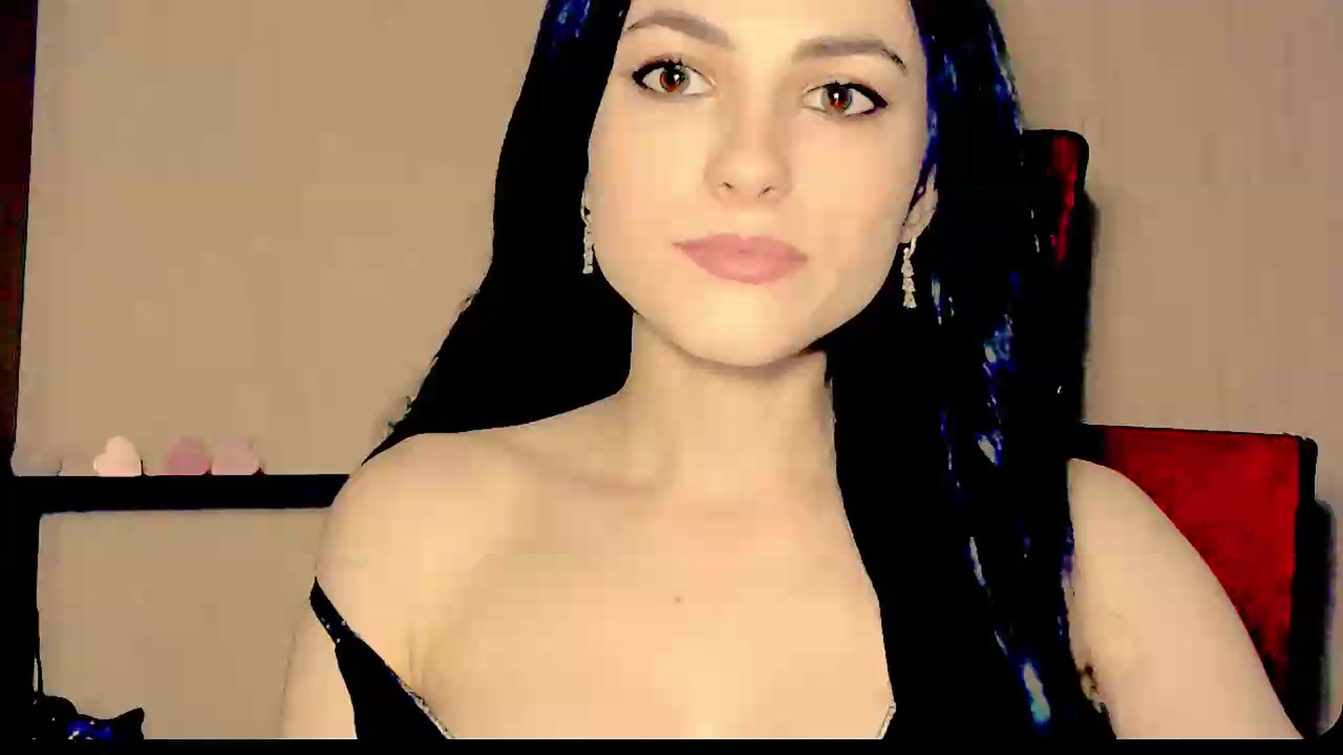 Gallery image thumbnail from Frioninny's myfreecams stream on, 08/28/2026, 19:18 image 9 of 20