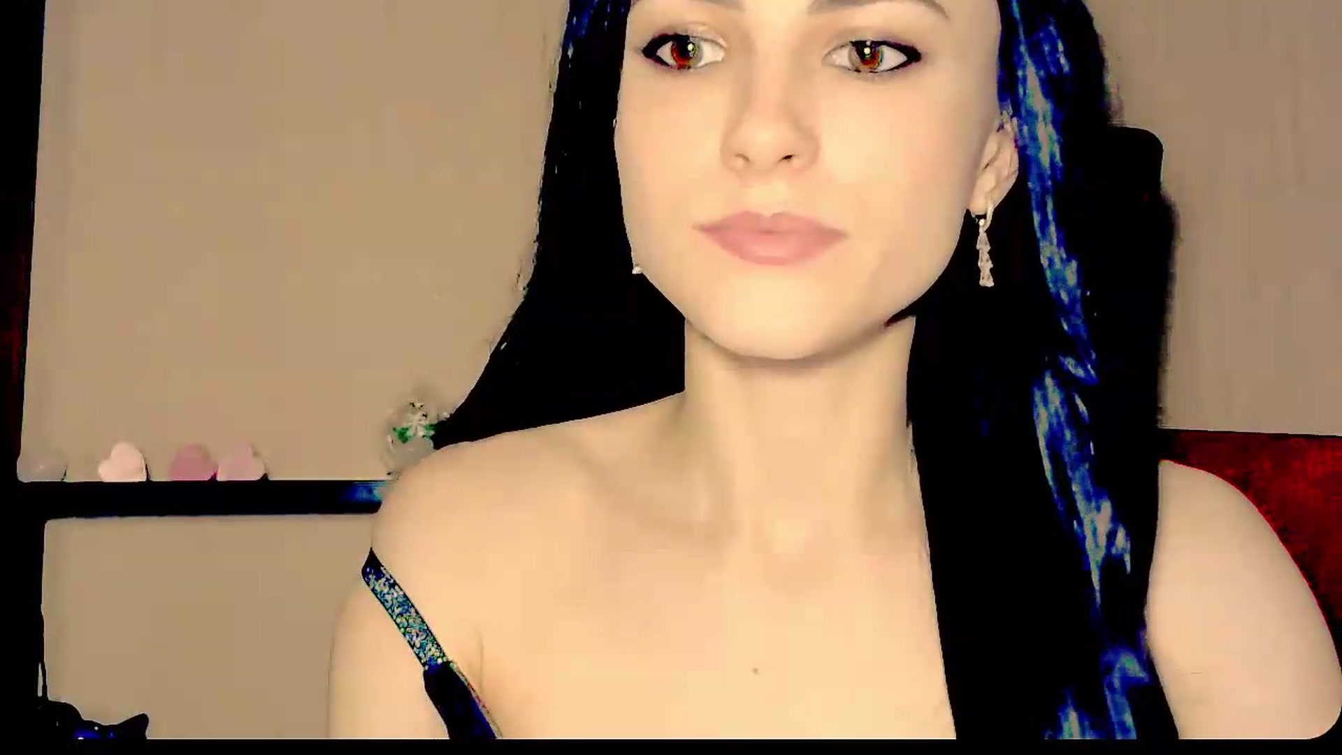 Gallery image thumbnail from Frioninny's myfreecams stream on, 08/28/2026, 21:49 image 13 of 20