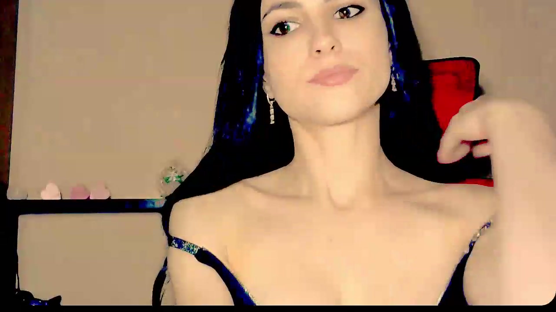 Gallery image thumbnail from Frioninny's myfreecams stream on, 08/28/2026, 21:49 image 19 of 20
