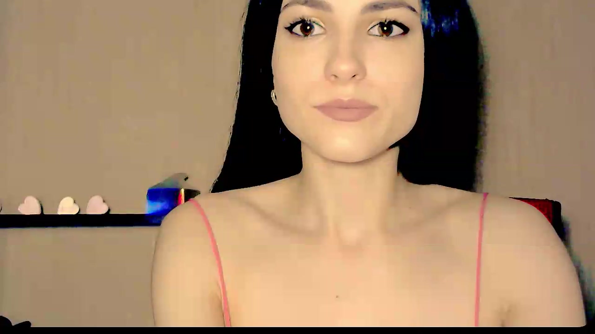 Gallery image thumbnail from Frioninny's myfreecams stream on, 08/29/2026, 19:53 image 7 of 20
