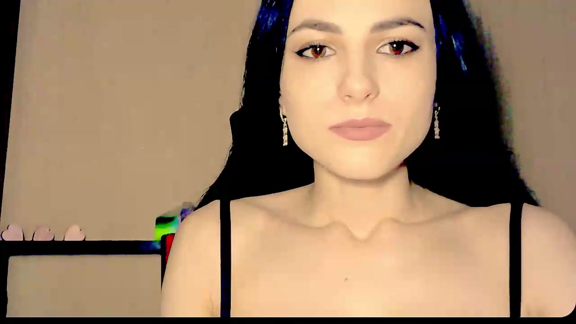 Gallery image thumbnail from Frioninny's myfreecams stream on, 08/30/2026, 18:38 image 14 of 20