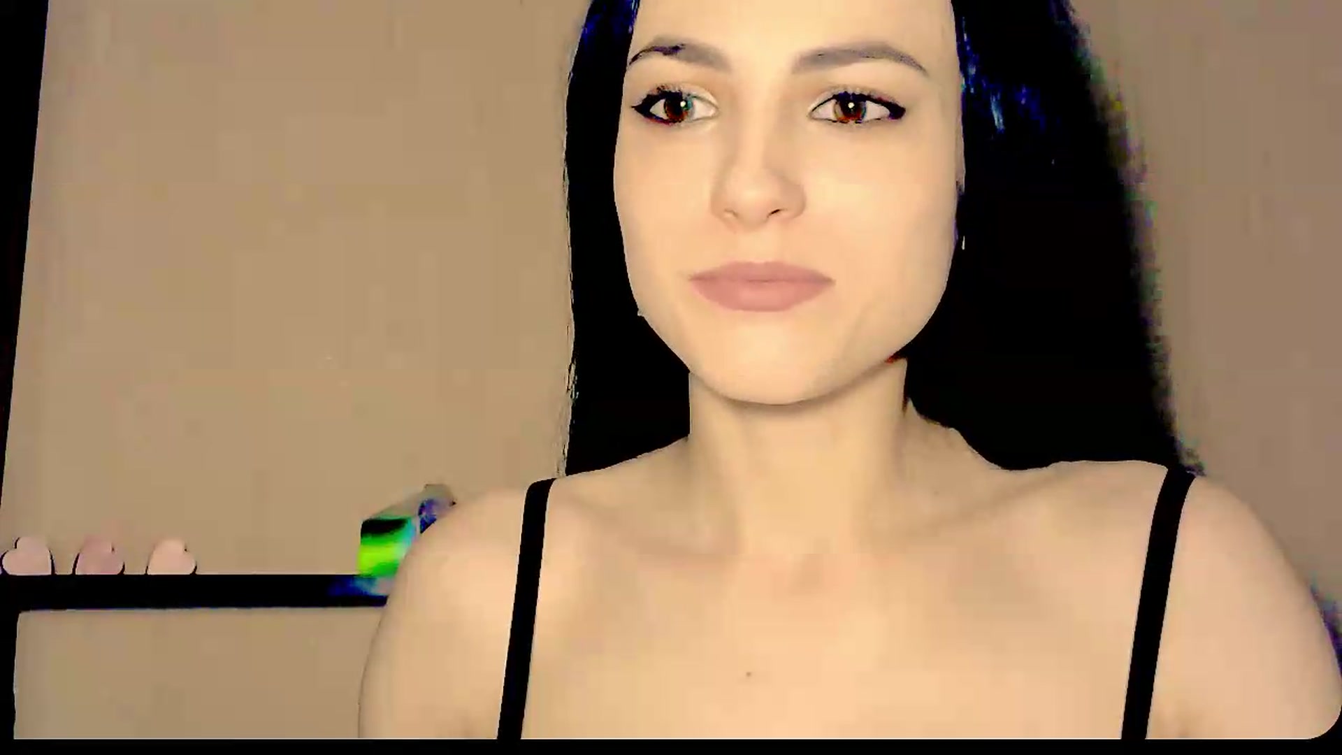Gallery image thumbnail from Frioninny's myfreecams stream on, 08/30/2026, 18:38 image 5 of 20
