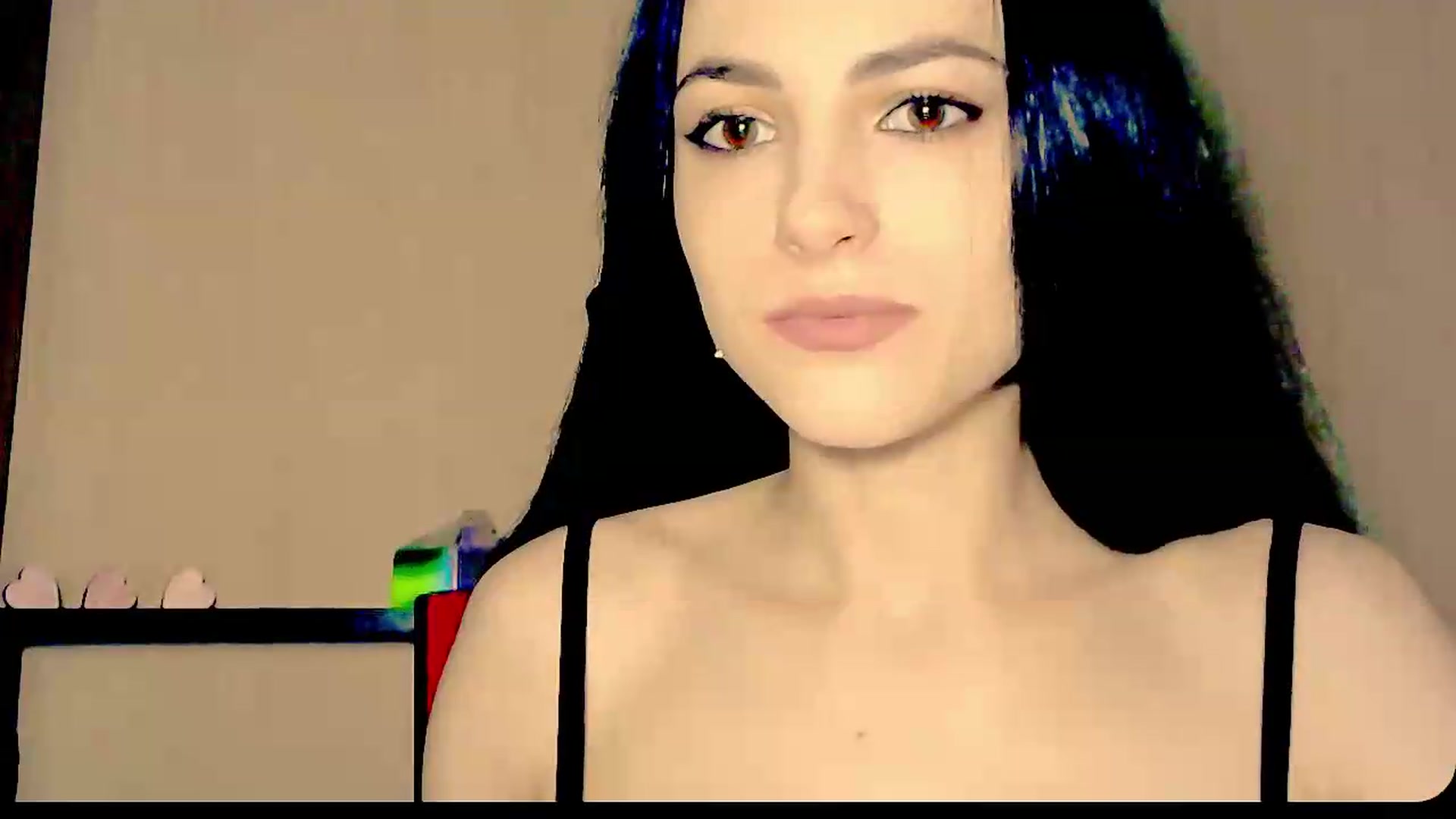 Gallery image thumbnail from Frioninny's myfreecams stream on, 08/30/2026, 18:38 image 10 of 20