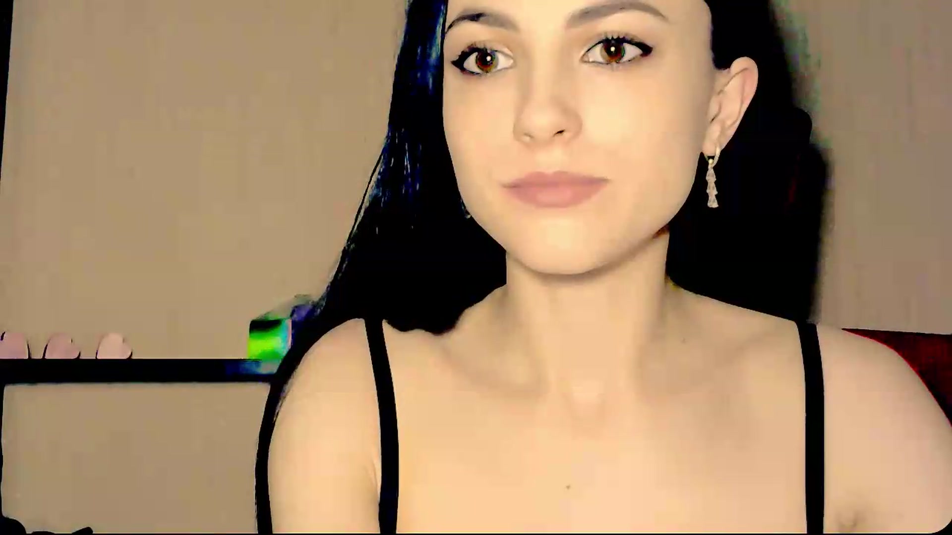 Gallery image thumbnail from Frioninny's myfreecams stream on, 08/30/2026, 20:59 image 12 of 20