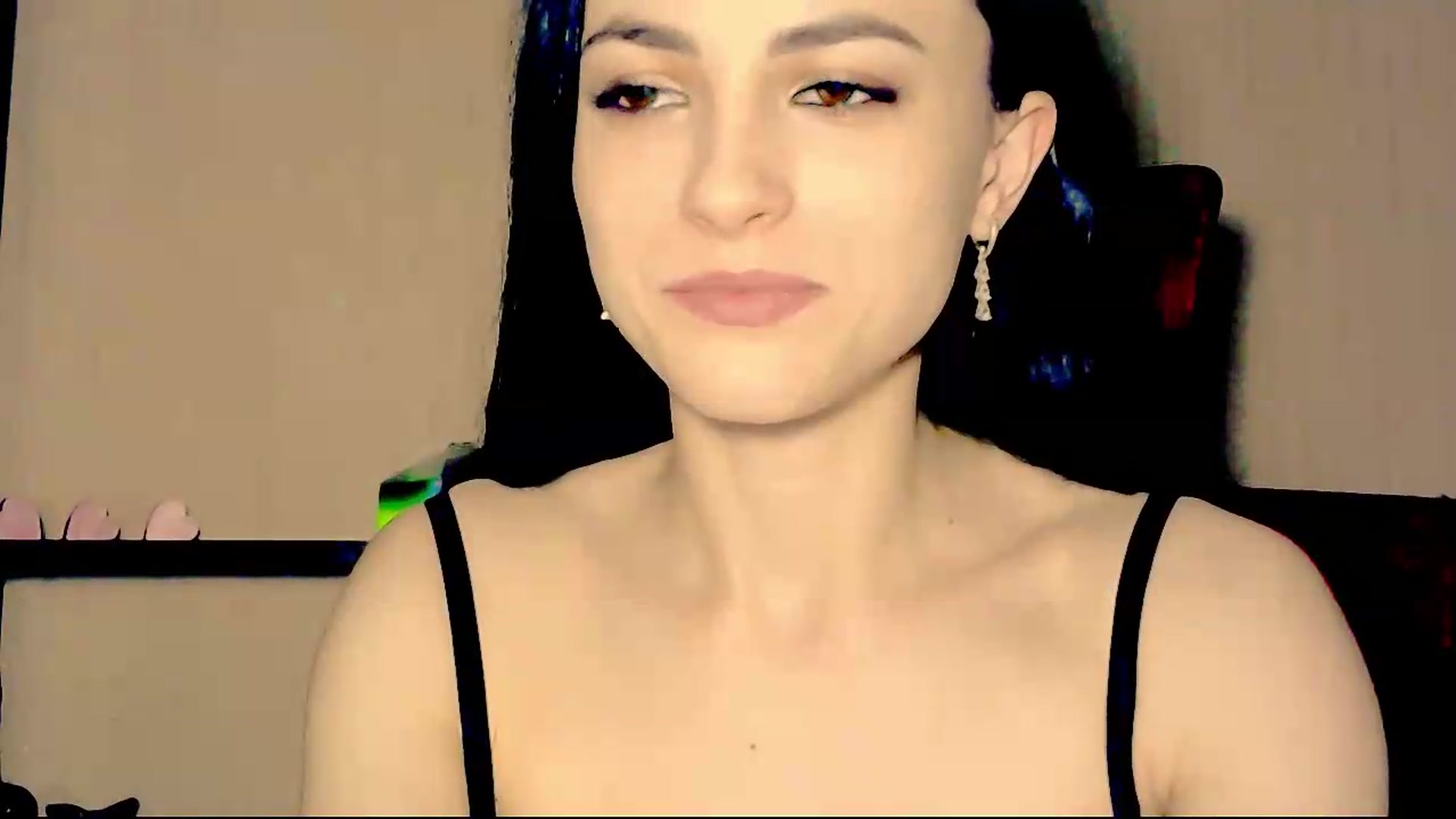 Gallery image thumbnail from Frioninny's myfreecams stream on, 08/30/2026, 20:59 image 17 of 20