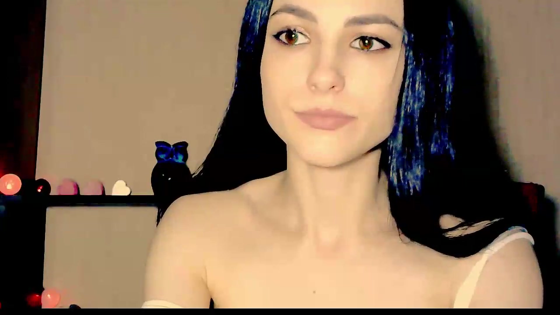 Gallery image thumbnail from Frioninny's myfreecams stream on, 09/04/2026, 21:12 image 11 of 20