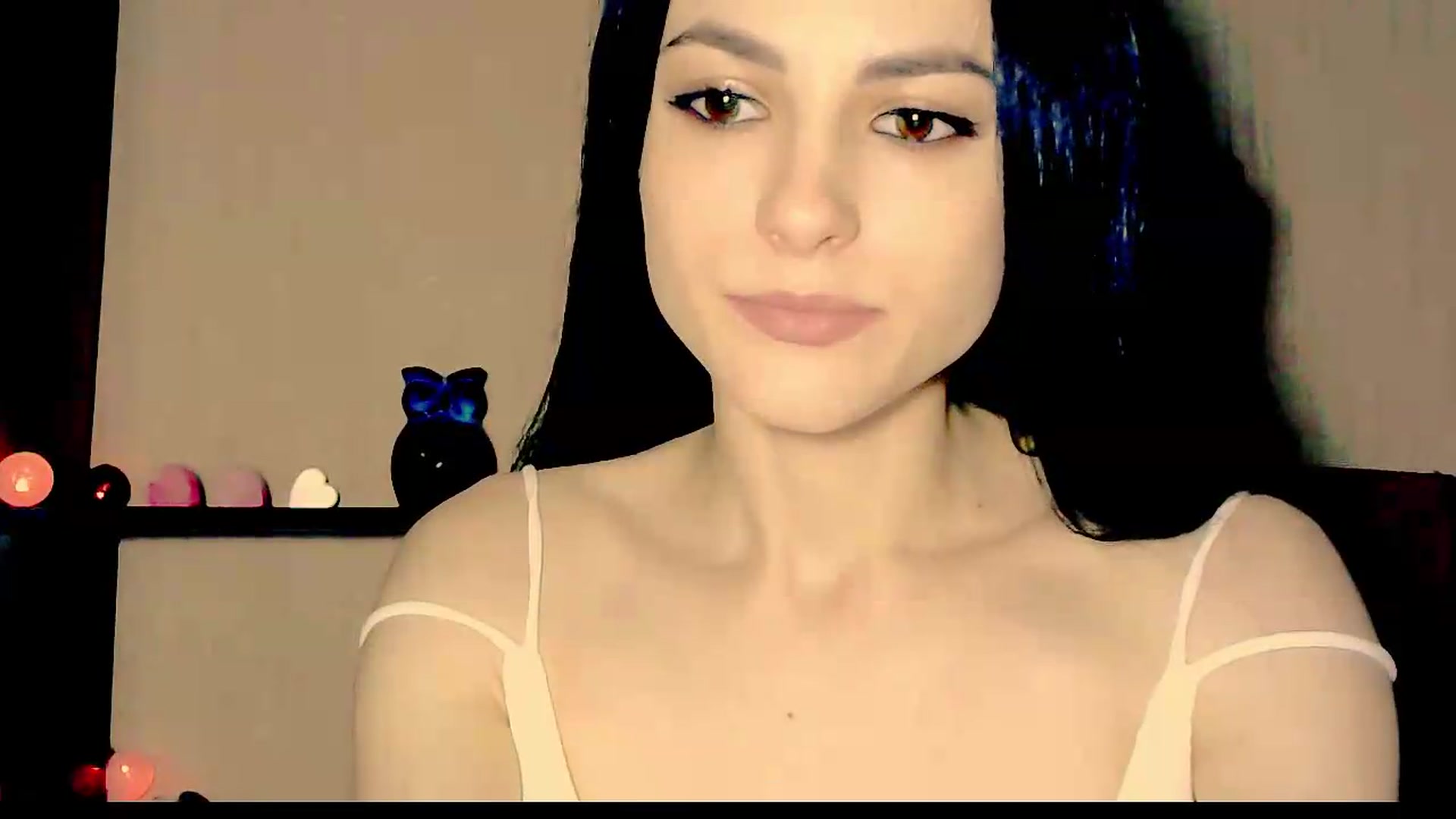Gallery image thumbnail from Frioninny's myfreecams stream on, 09/04/2026, 21:12 image 20 of 20