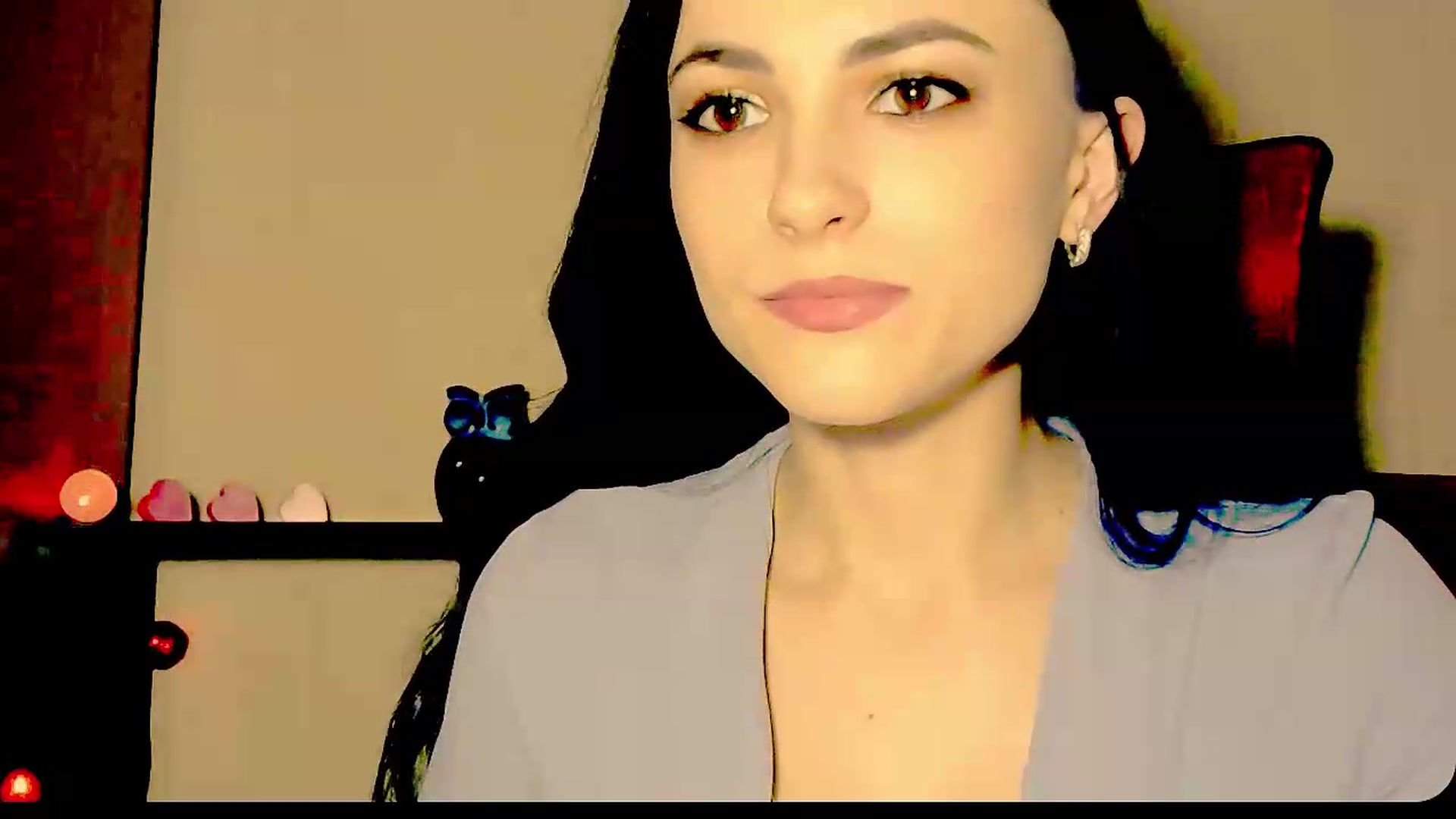Gallery image thumbnail from Frioninny's myfreecams stream on, 09/05/2026, 18:00 image 19 of 20