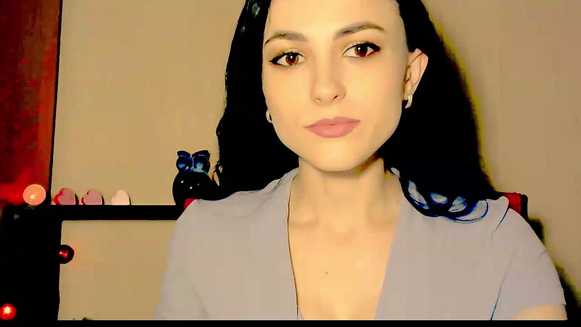 Gallery image thumbnail from Frioninny's myfreecams stream on, 09/05/2026, 18:00 image 4 of 20