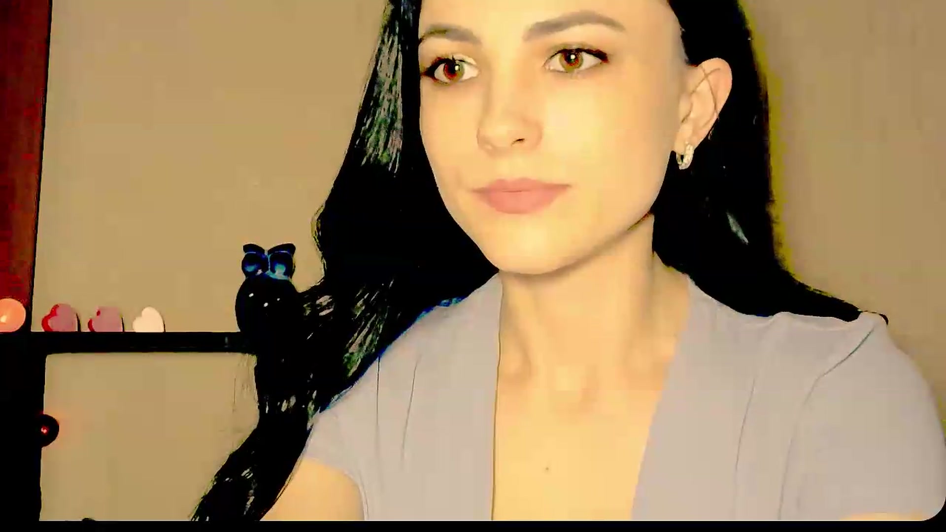 Gallery image thumbnail from Frioninny's myfreecams stream on, 09/05/2026, 19:26 image 7 of 20