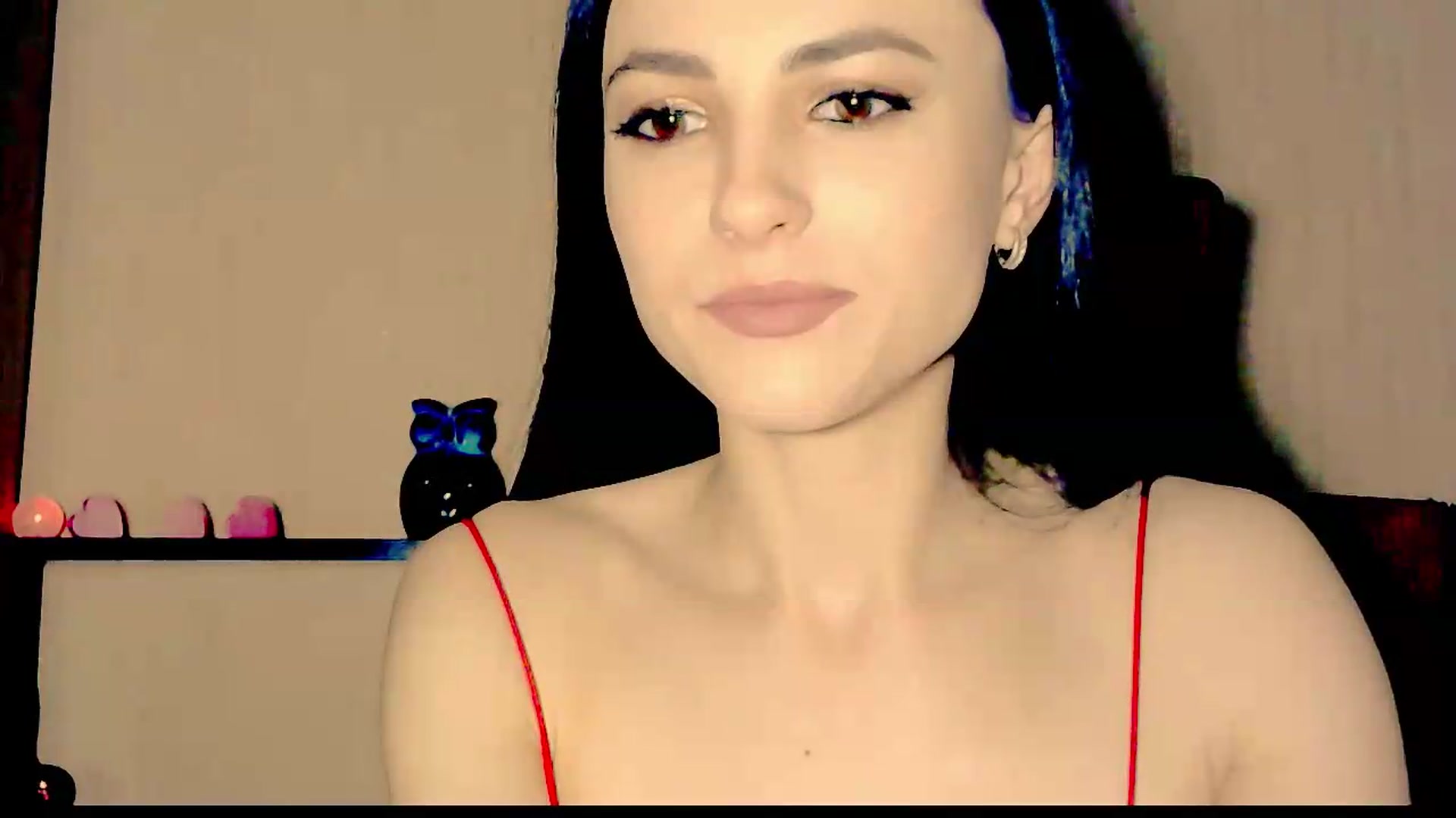 Gallery image thumbnail from Frioninny's myfreecams stream on, 09/09/2026, 19:33 image 7 of 20