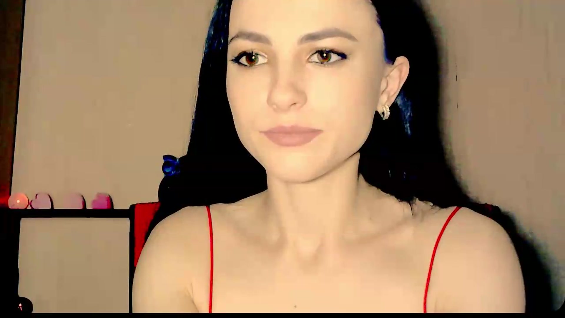 Gallery image thumbnail from Frioninny's myfreecams stream on, 09/09/2026, 20:49 image 19 of 20