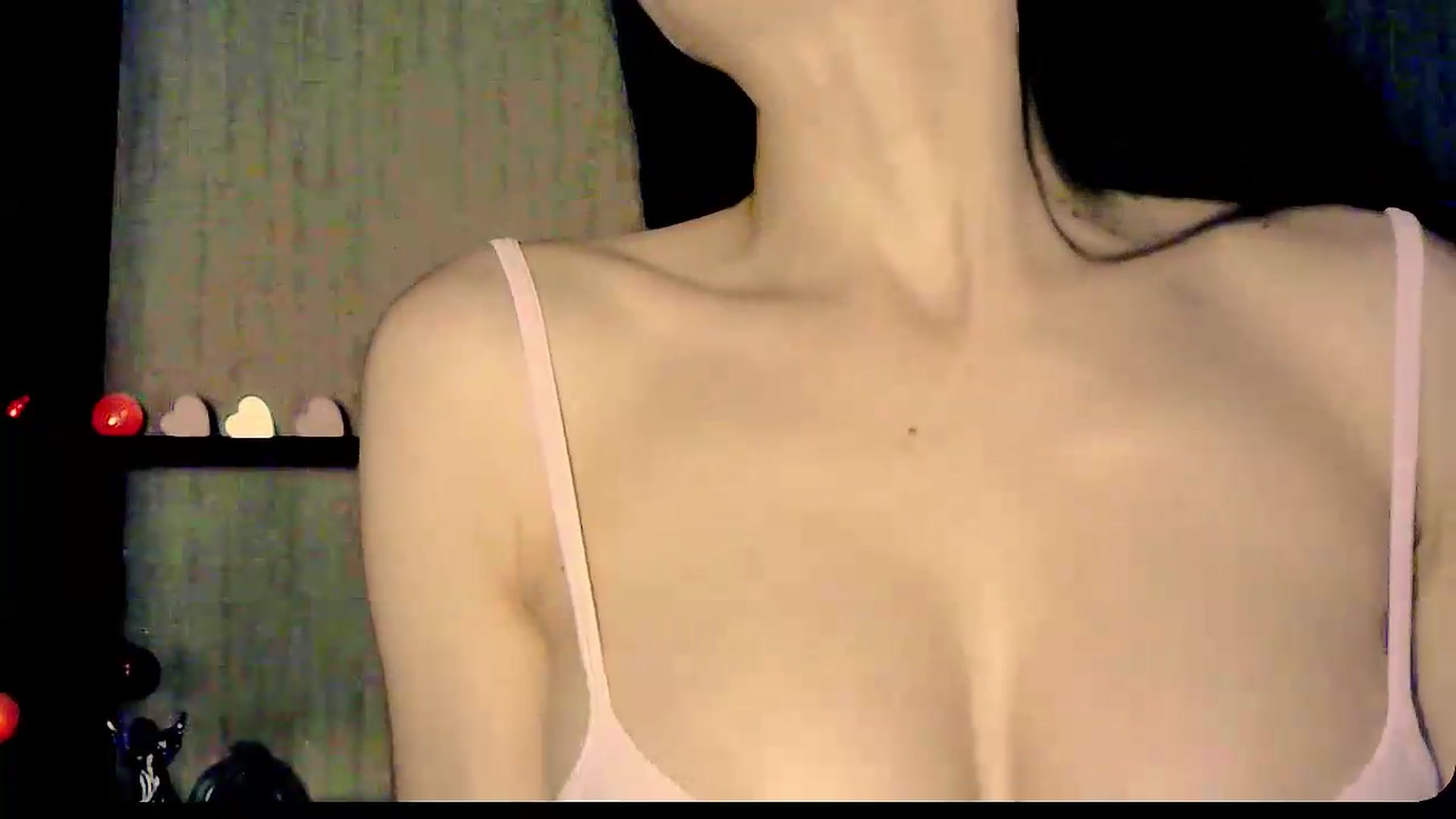Gallery image thumbnail from Frioninny's myfreecams stream on, 09/10/2026, 18:44 image 20 of 20