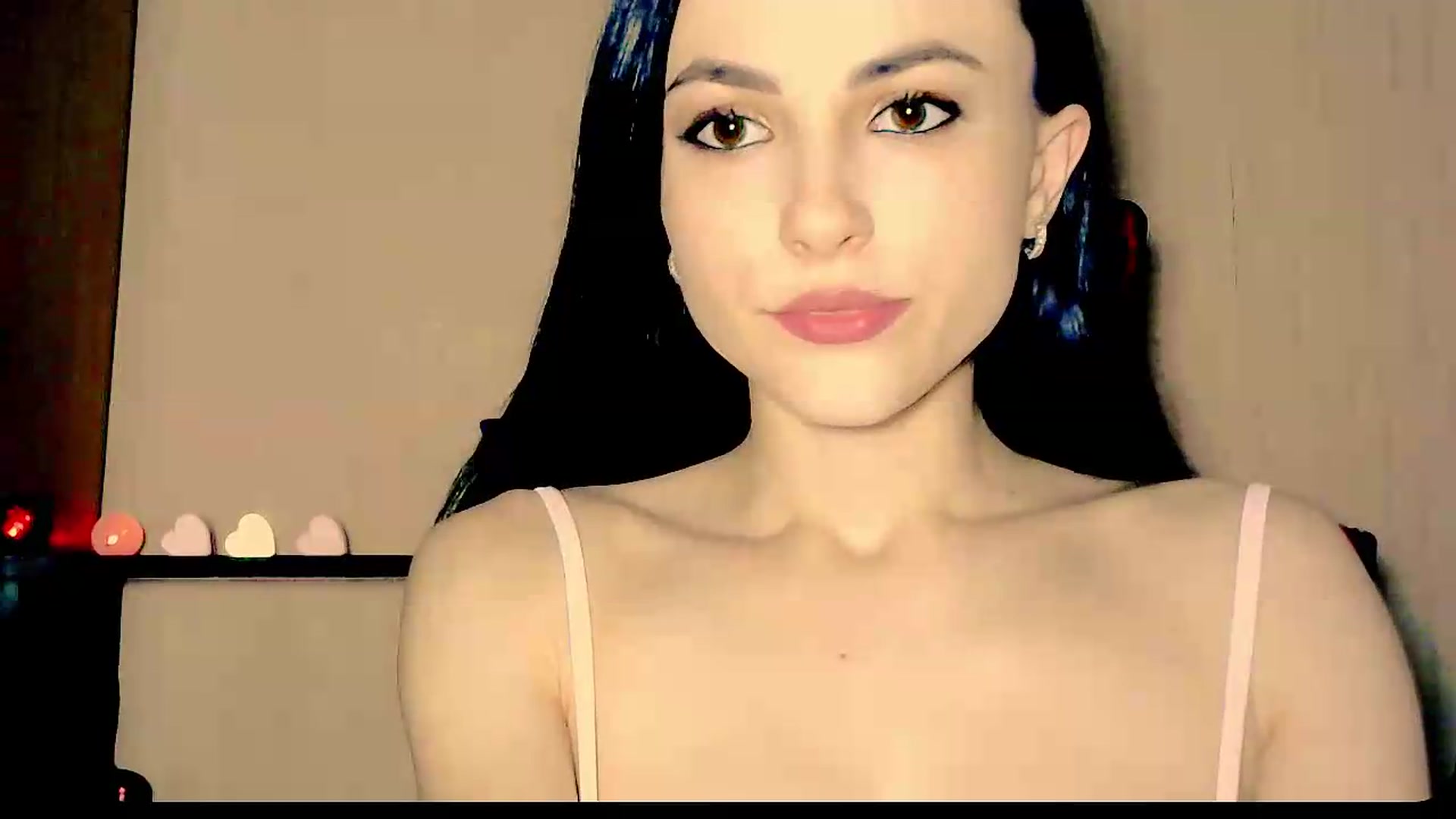 Gallery image thumbnail from Frioninny's myfreecams stream on, 09/10/2026, 18:44 image 9 of 20