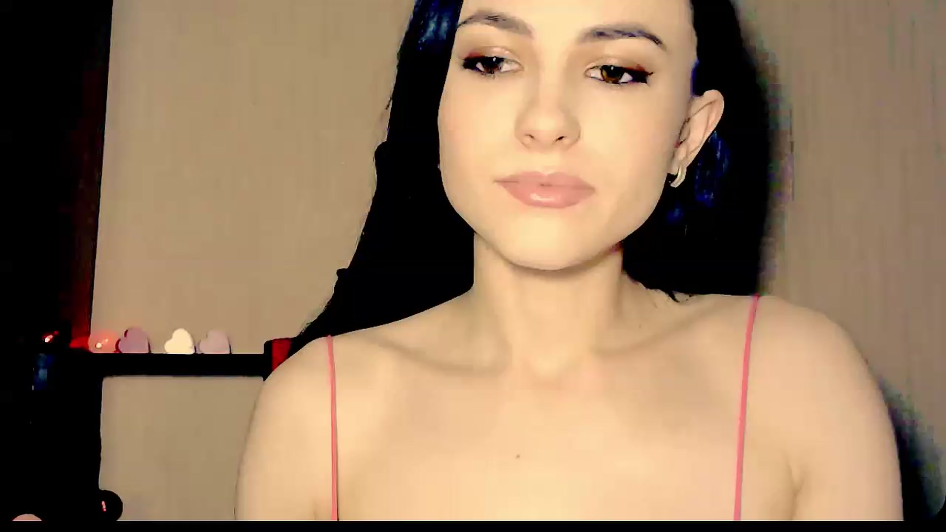 Gallery image thumbnail from Frioninny's myfreecams stream on, 09/12/2026, 18:56 image 3 of 20