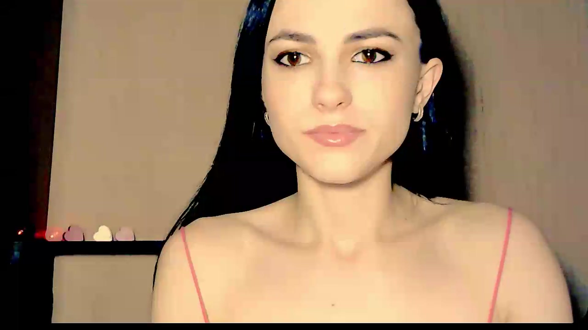 Gallery image thumbnail from Frioninny's myfreecams stream on, 09/12/2026, 21:01 image 9 of 20