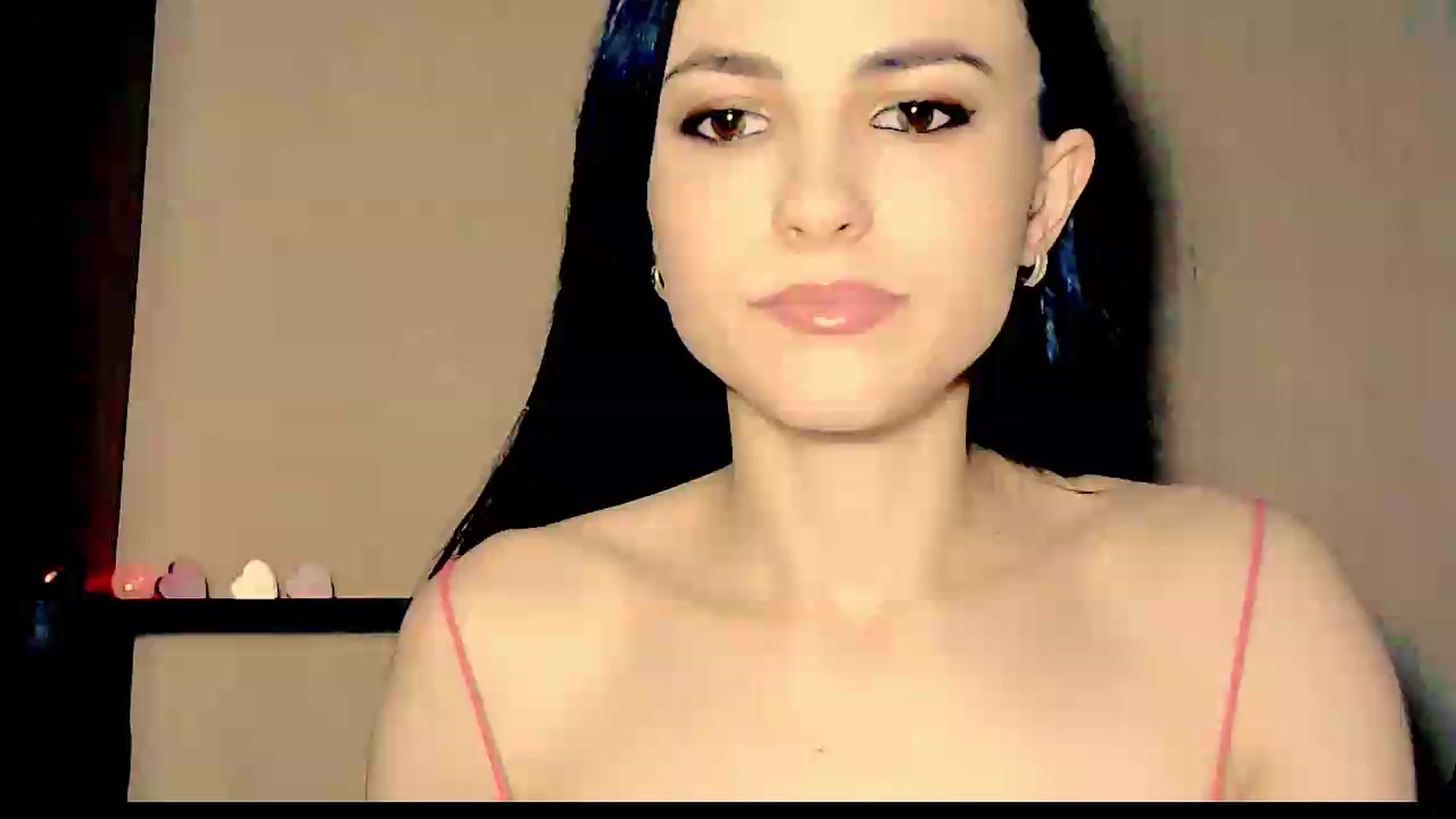 Gallery image thumbnail from Frioninny's myfreecams stream on, 09/12/2026, 21:01 image 10 of 20