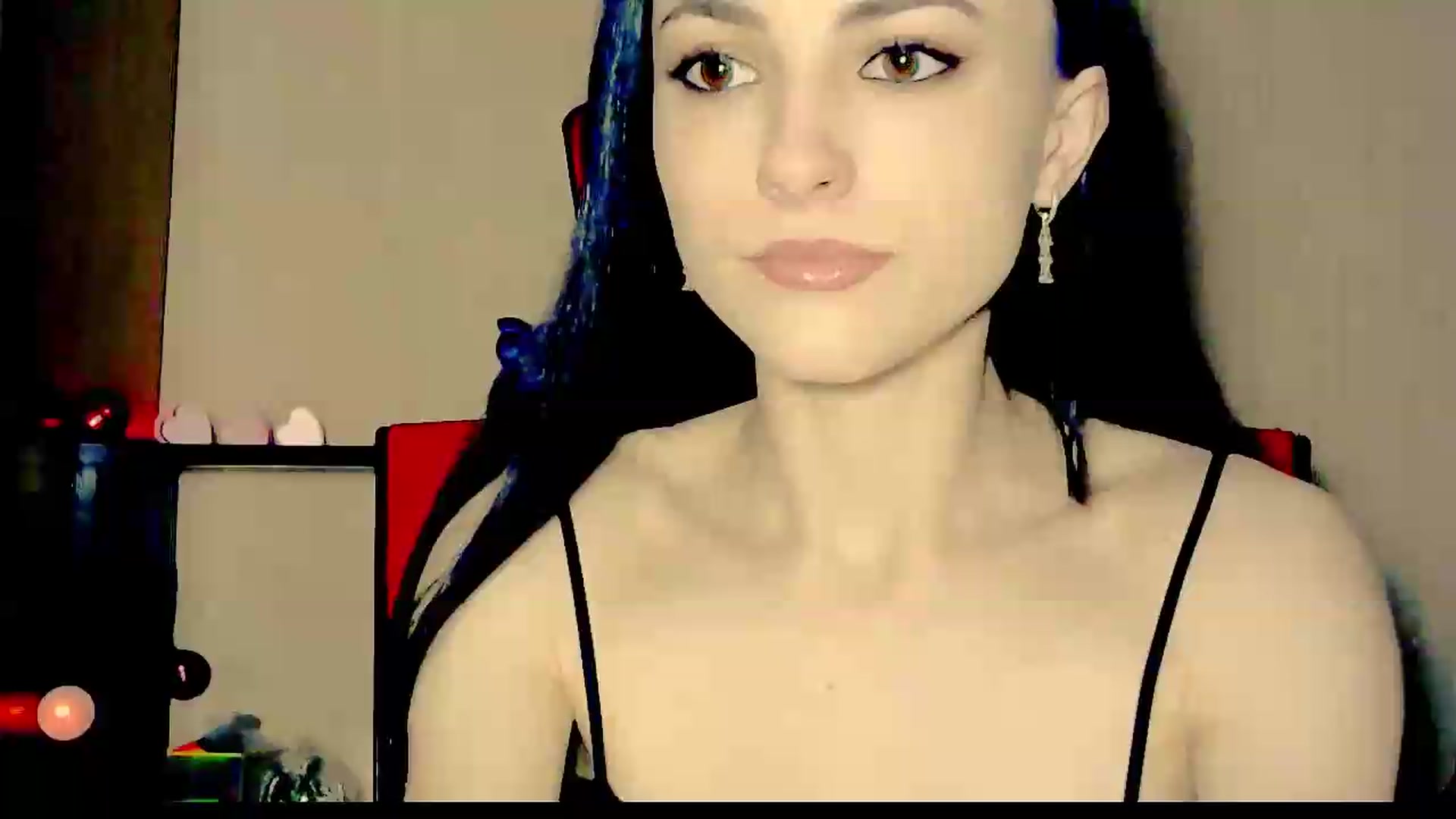 Gallery image thumbnail from Frioninny's myfreecams stream on, 09/13/2026, 18:32 image 4 of 20