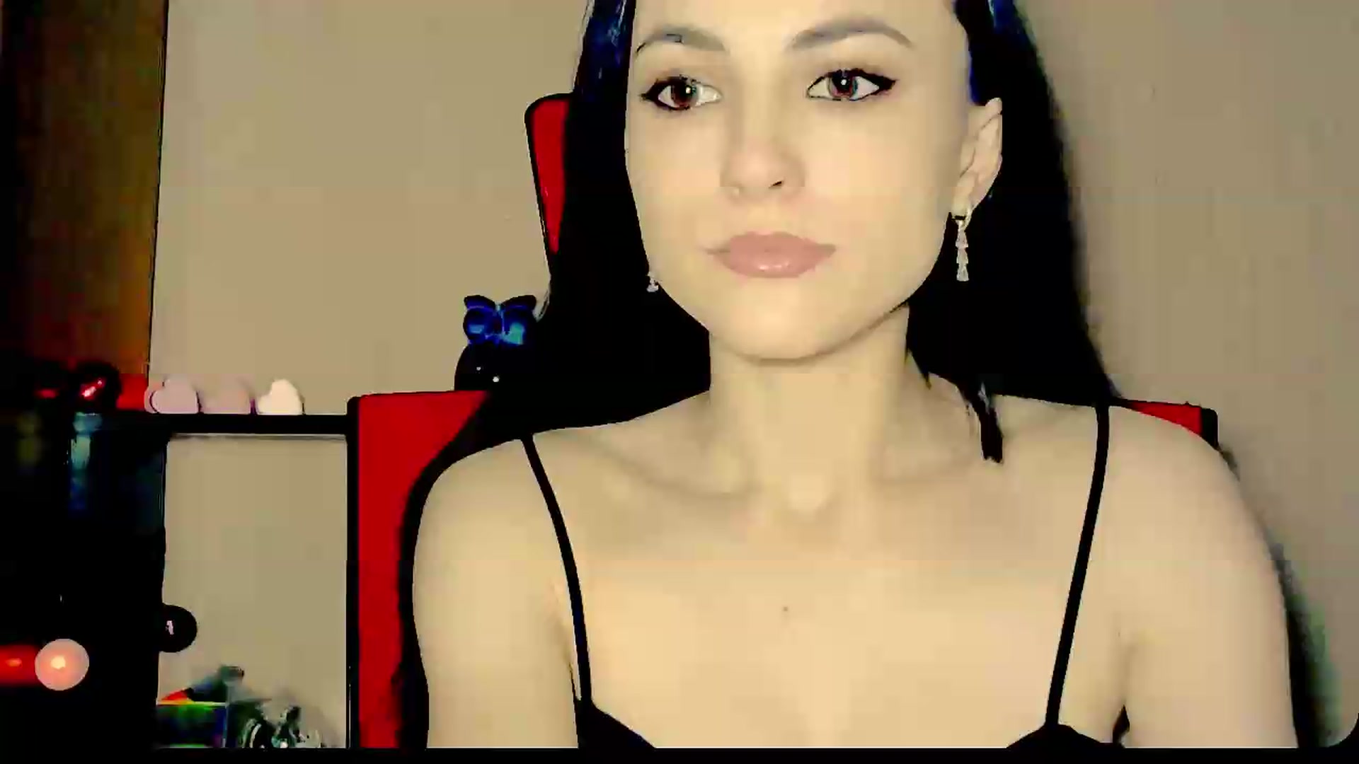 Gallery image thumbnail from Frioninny's myfreecams stream on, 09/13/2026, 18:32 image 5 of 20