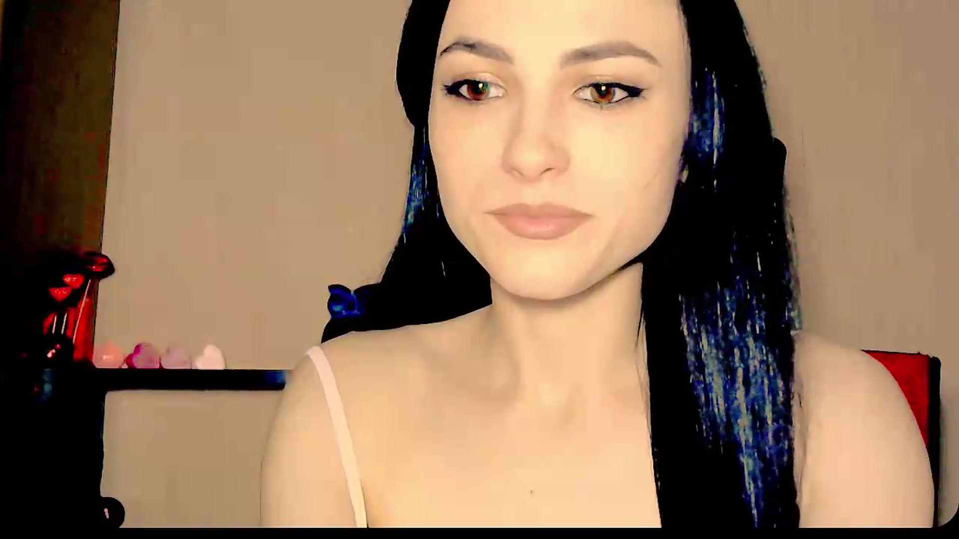Gallery image thumbnail from Frioninny's myfreecams stream on, 09/16/2026, 18:37 image 9 of 20