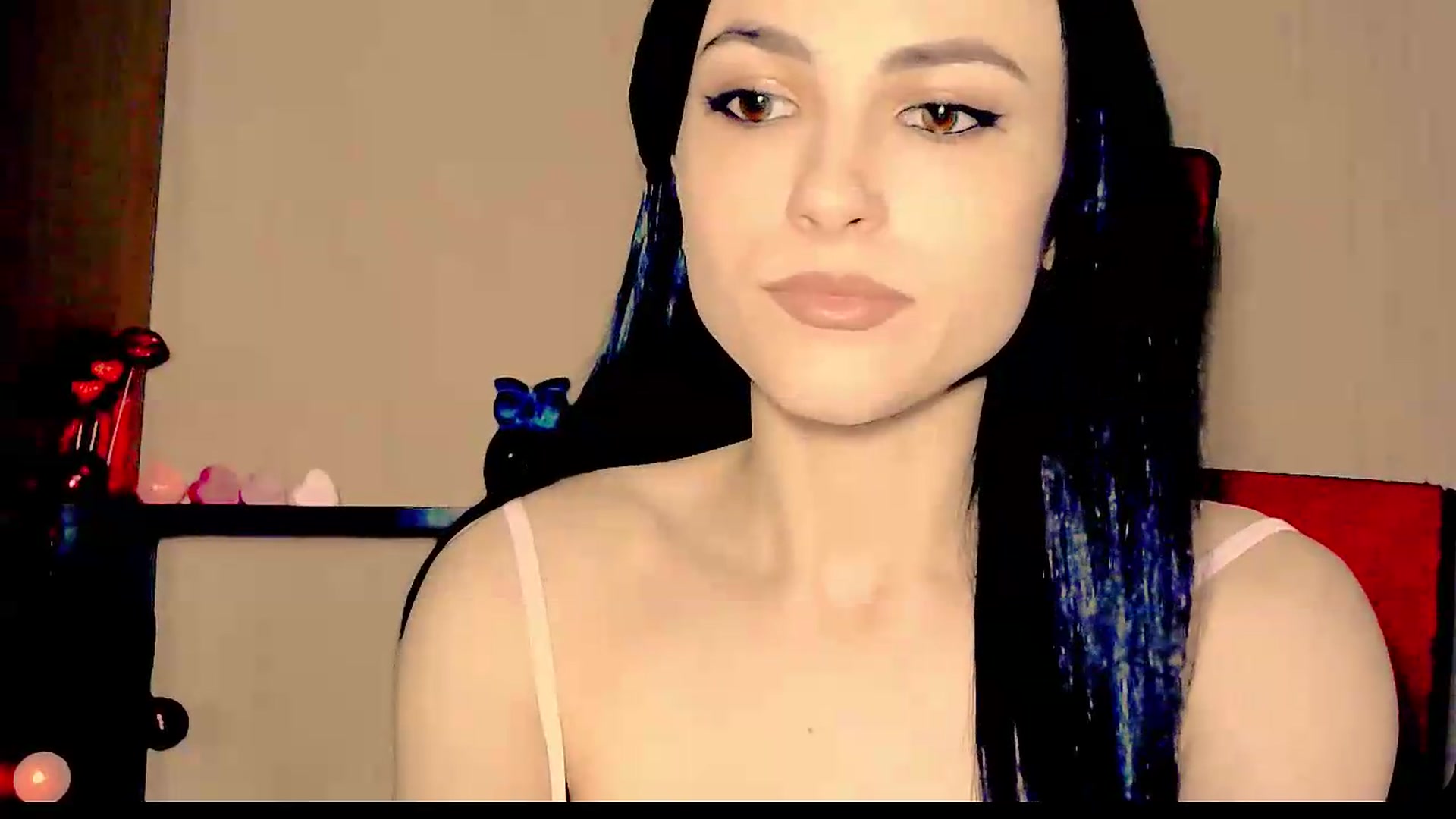 Gallery image thumbnail from Frioninny's myfreecams stream on, 09/16/2026, 18:37 image 13 of 20