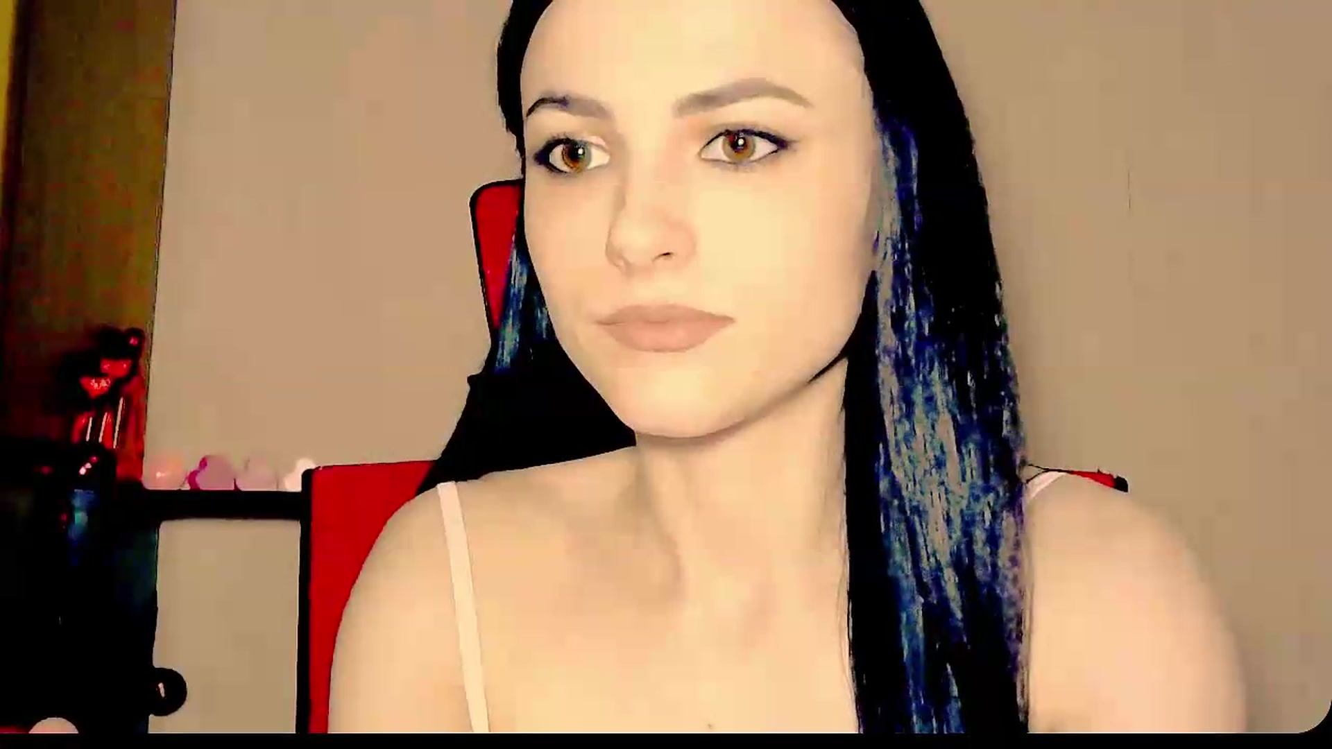 Gallery image thumbnail from Frioninny's myfreecams stream on, 09/16/2026, 21:17 image 4 of 20