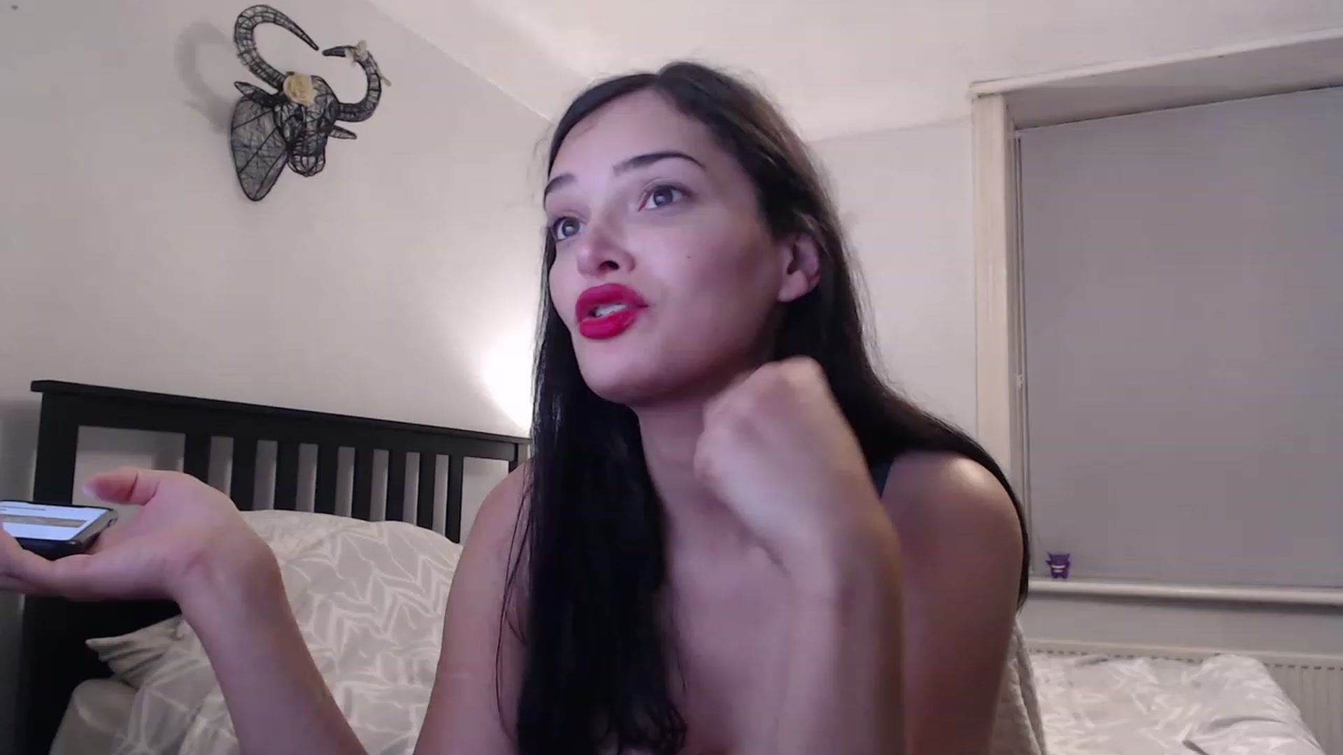 Gallery image thumbnail from Frodoslaggins's myfreecams stream on, 11/21/2022, 21:14 image 3 of 20