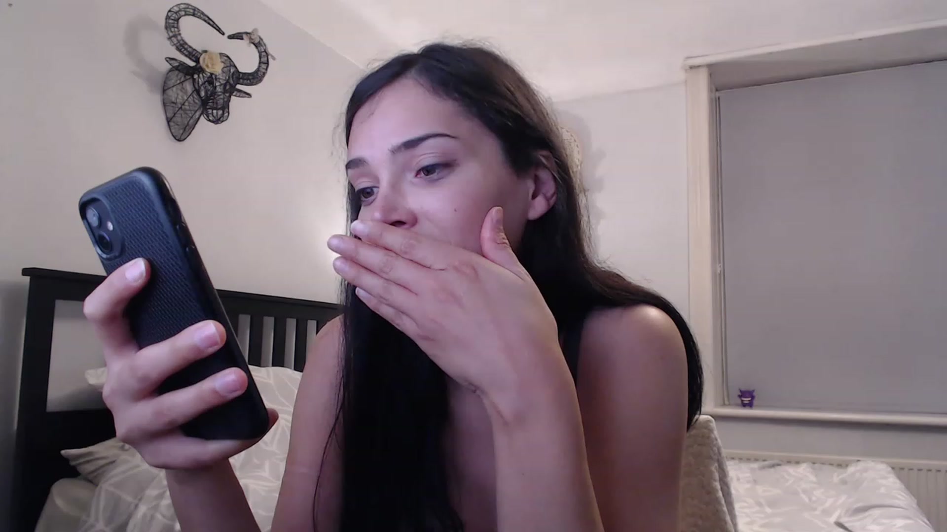Gallery image thumbnail from Frodoslaggins's myfreecams stream on, 11/21/2022, 21:14 image 5 of 20
