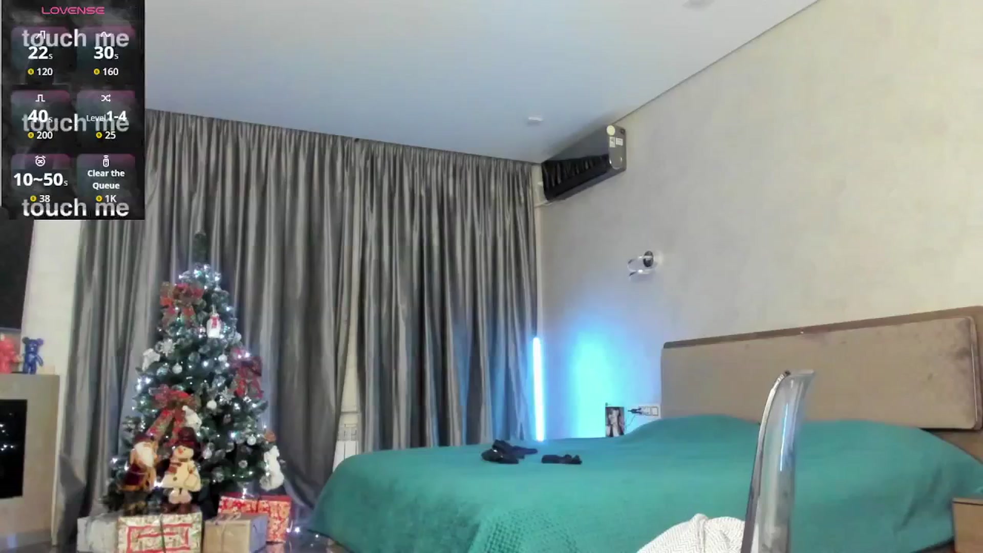 Gallery image thumbnail from FromParadiseK's myfreecams stream on, 12/19/2025, 21:27 image 8 of 20