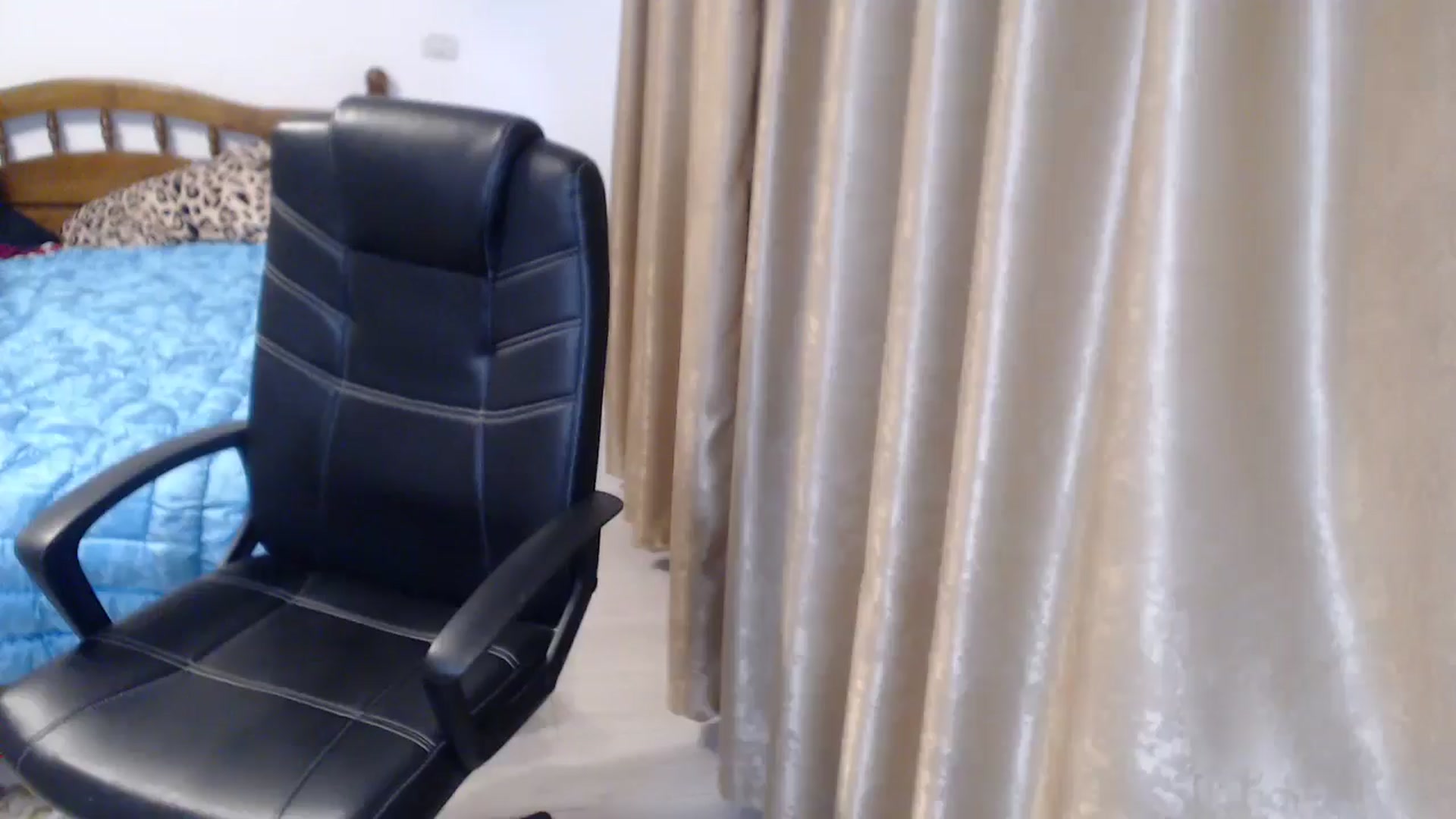Gallery image thumbnail from Fuckable_mfc's myfreecams stream on, 02/16/2025, 16:39 image 11 of 20
