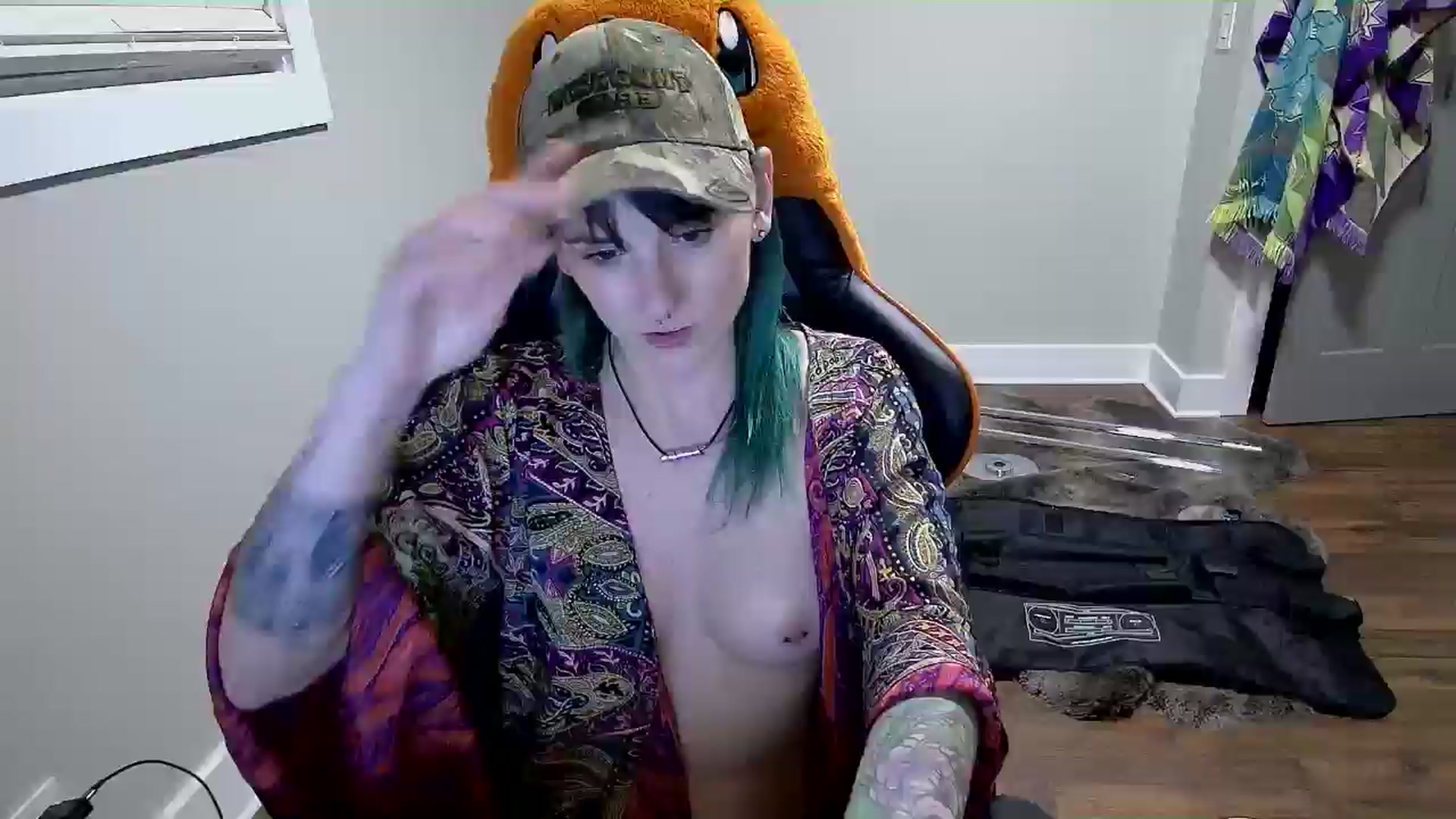 Gallery image thumbnail from Fueledbyfiona's myfreecams stream on, 02/02/2025, 08:14 image 1 of 20