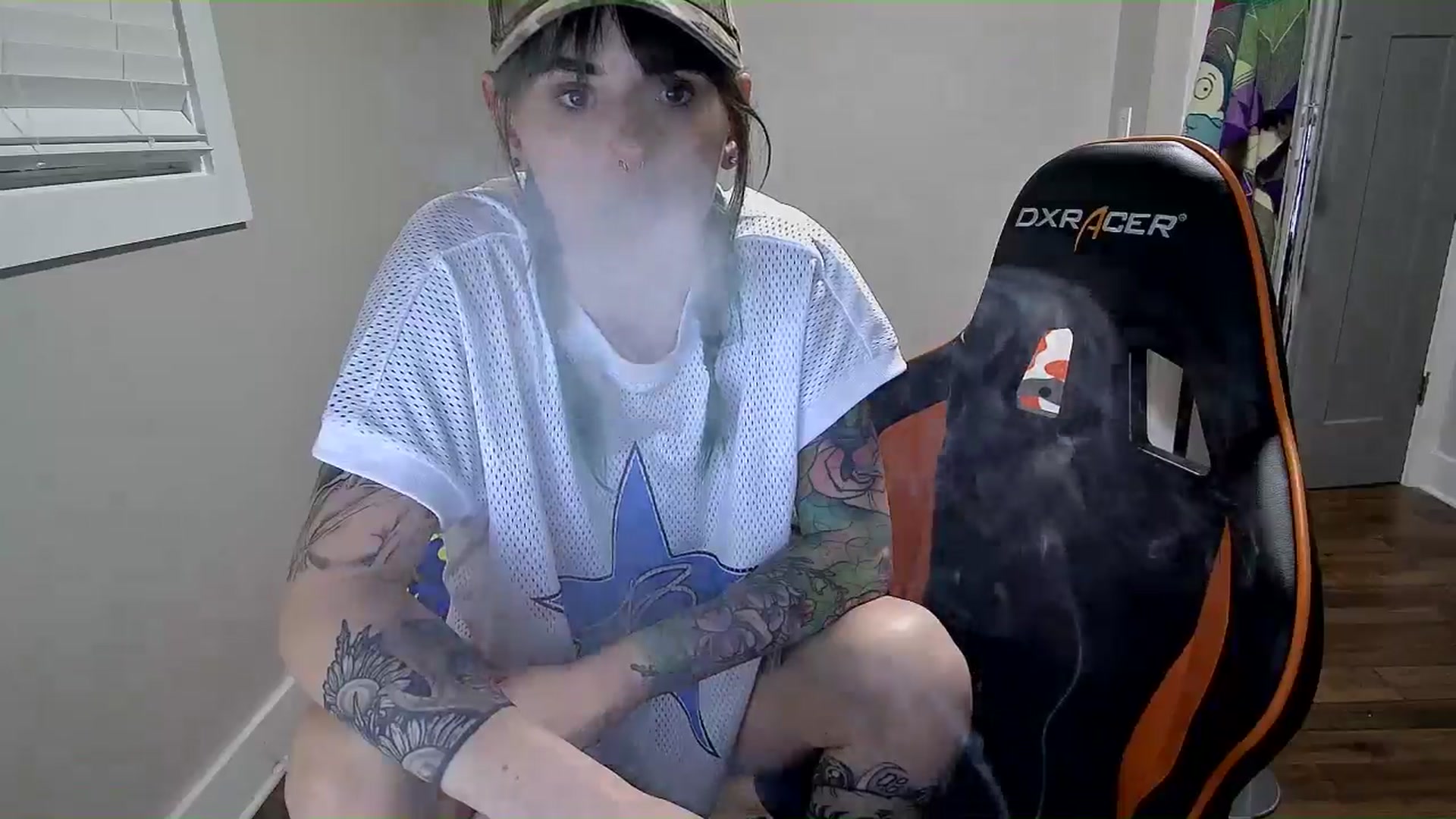 Gallery image thumbnail from Fueledbyfiona's myfreecams stream on, 02/04/2025, 02:34 image 8 of 20
