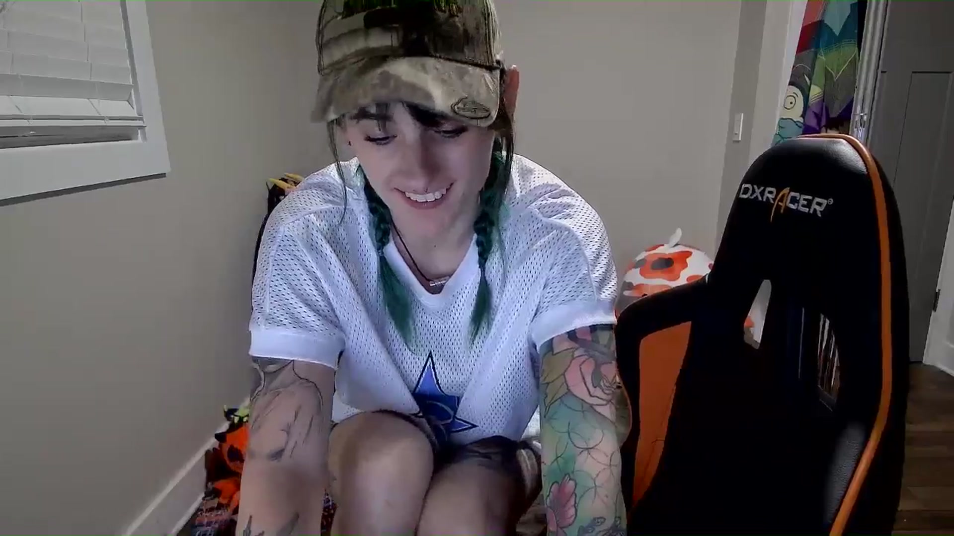 Gallery image thumbnail from Fueledbyfiona's myfreecams stream on, 02/04/2025, 02:34 image 15 of 20