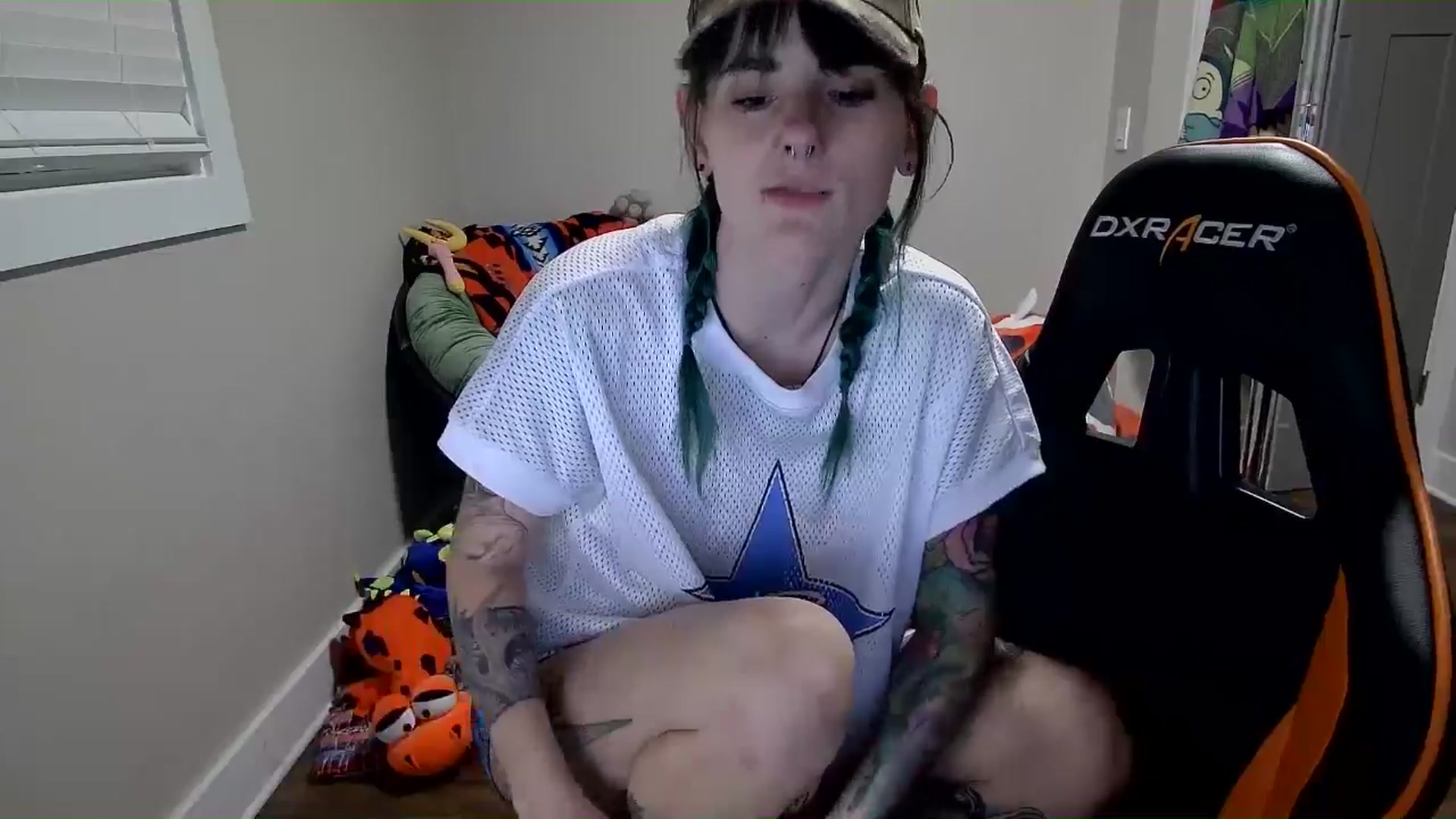 Gallery image thumbnail from Fueledbyfiona's myfreecams stream on, 02/04/2025, 02:34 image 11 of 20