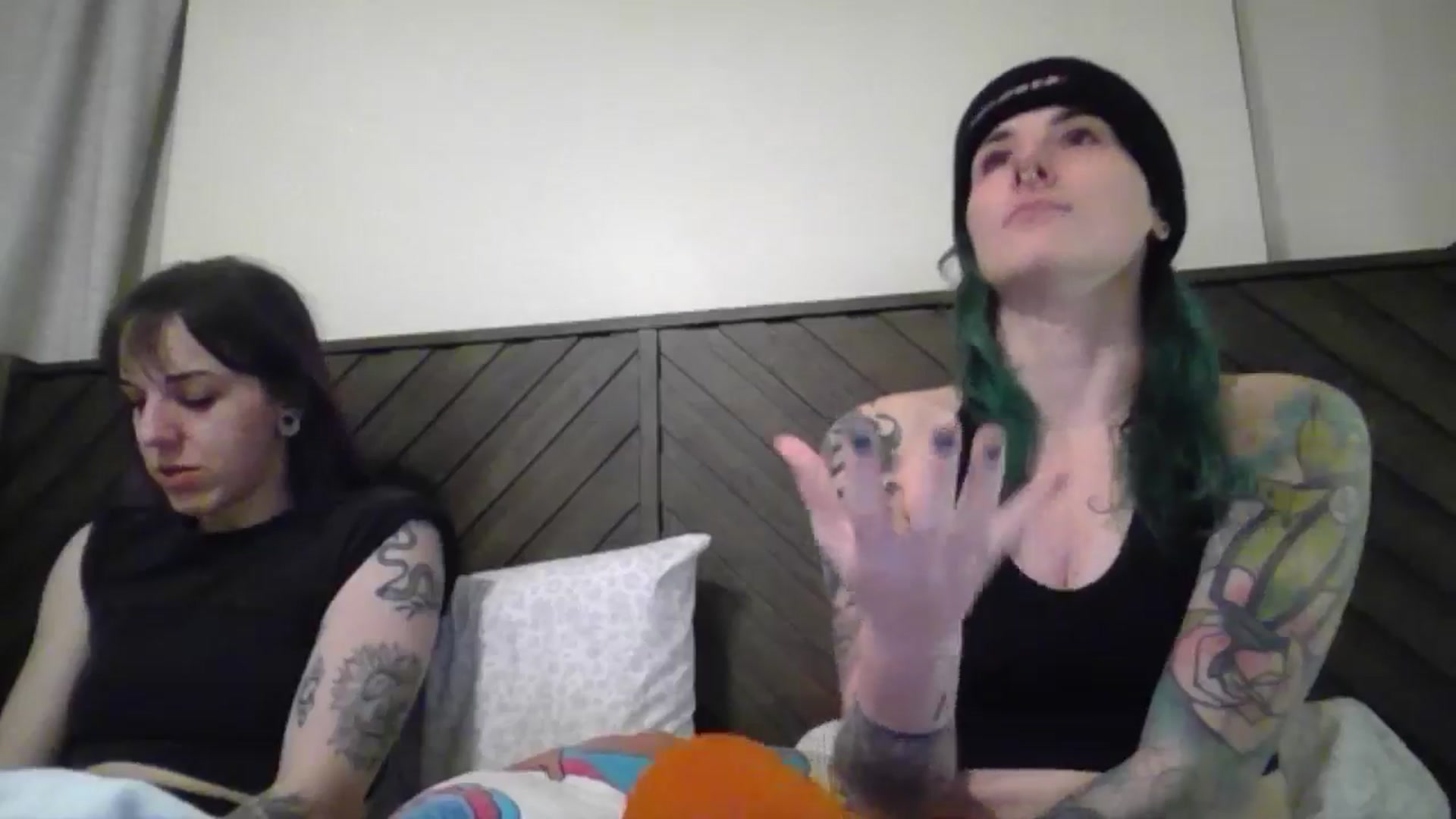 Gallery image thumbnail from Fueledbyfiona's myfreecams stream on, 02/17/2025, 03:02 image 11 of 20
