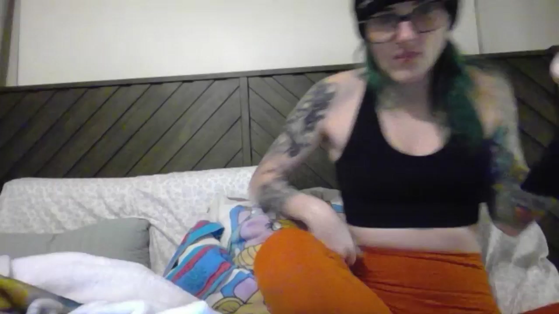 Gallery image thumbnail from Fueledbyfiona's myfreecams stream on, 02/17/2025, 03:02 image 1 of 20