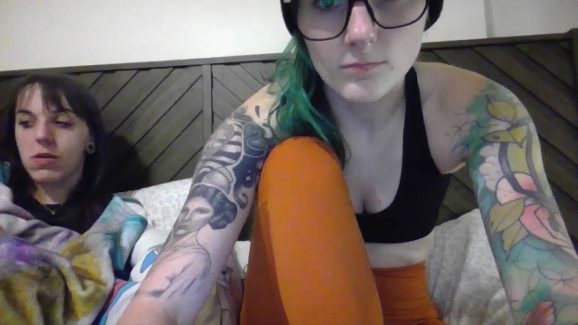 Gallery image thumbnail from Fueledbyfiona's myfreecams stream on, 02/17/2025, 03:02 image 5 of 20