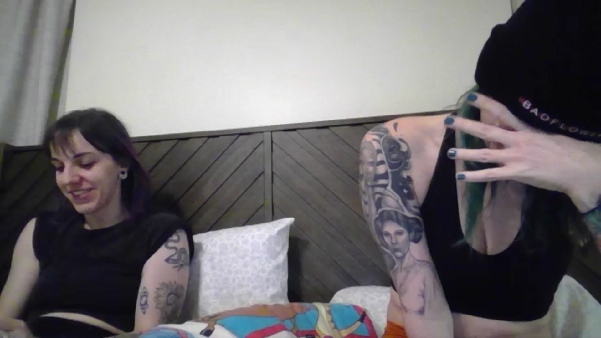 Gallery image thumbnail from Fueledbyfiona's myfreecams stream on, 02/17/2025, 03:02 image 12 of 20