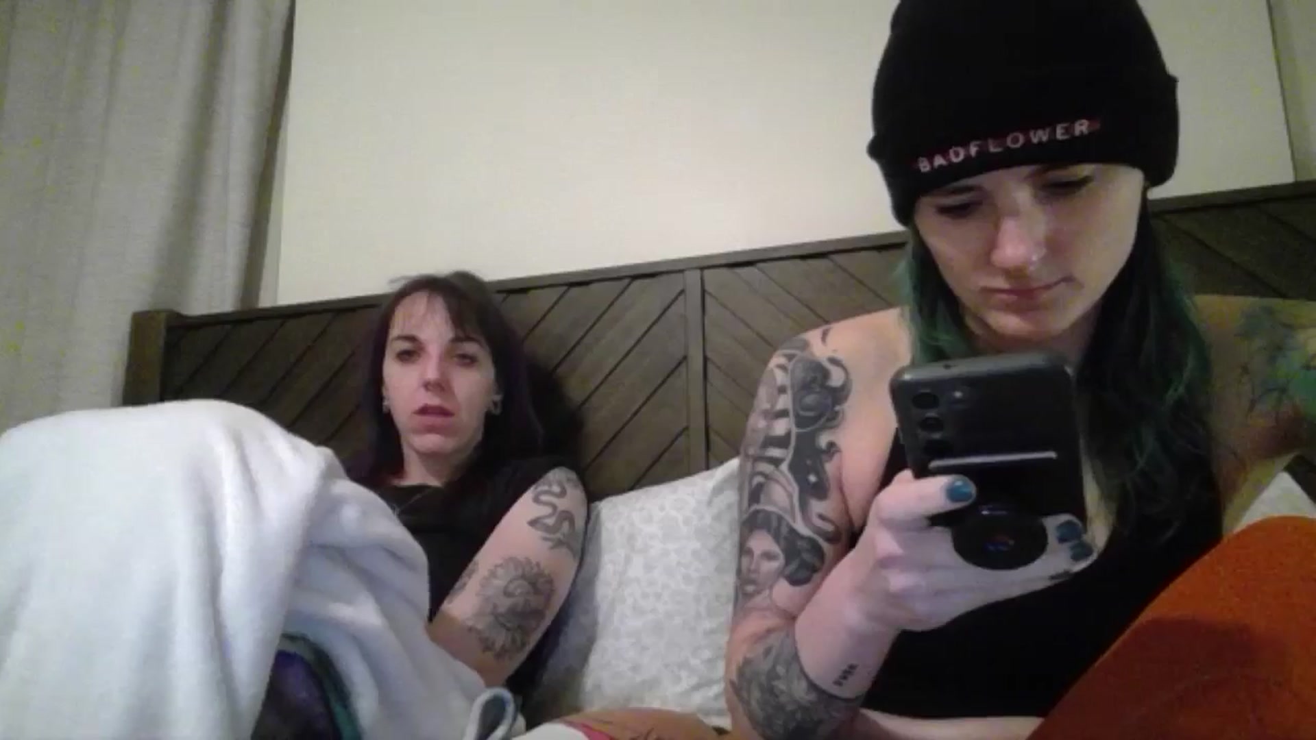 Gallery image thumbnail from Fueledbyfiona's myfreecams stream on, 02/17/2025, 03:02 image 20 of 20