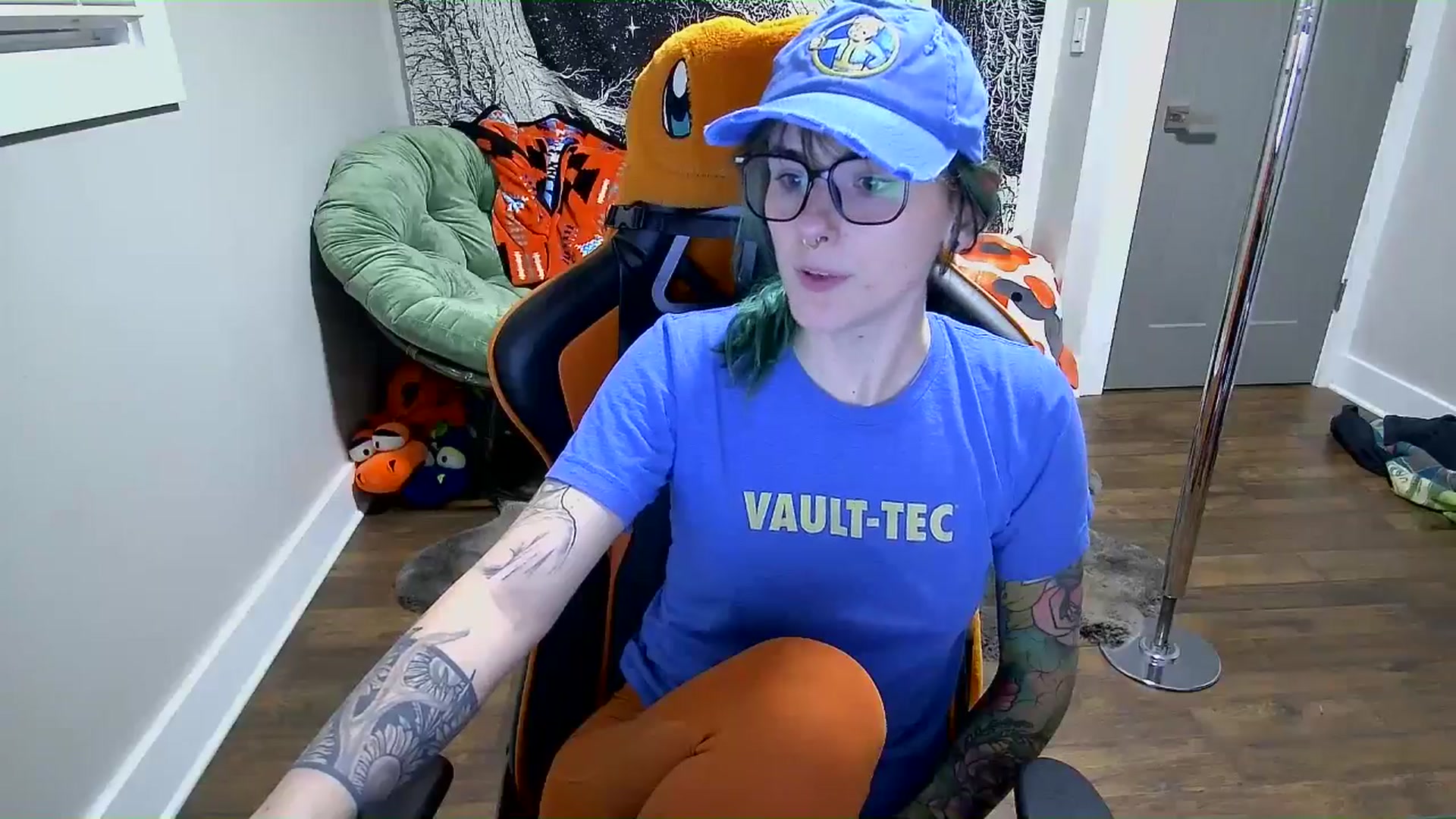 Gallery image thumbnail from Fueledbyfiona's myfreecams stream on, 02/17/2025, 05:40 image 10 of 20