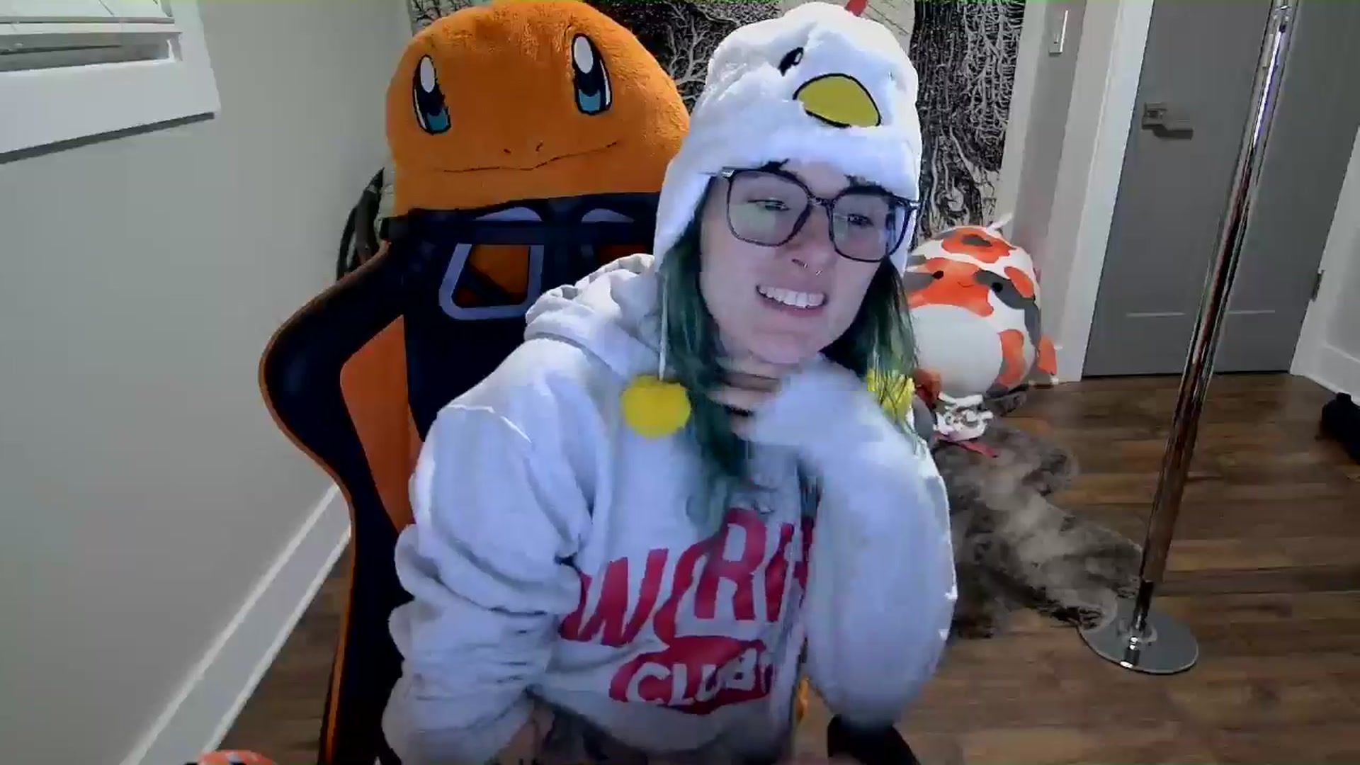Gallery image thumbnail from Fueledbyfiona's myfreecams stream on, 02/18/2025, 02:28 image 9 of 20