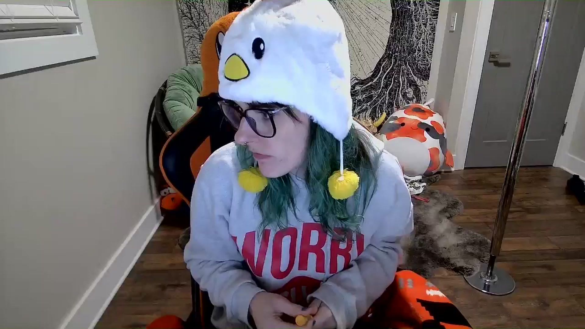 Gallery image thumbnail from Fueledbyfiona's myfreecams stream on, 02/18/2025, 02:28 image 1 of 20
