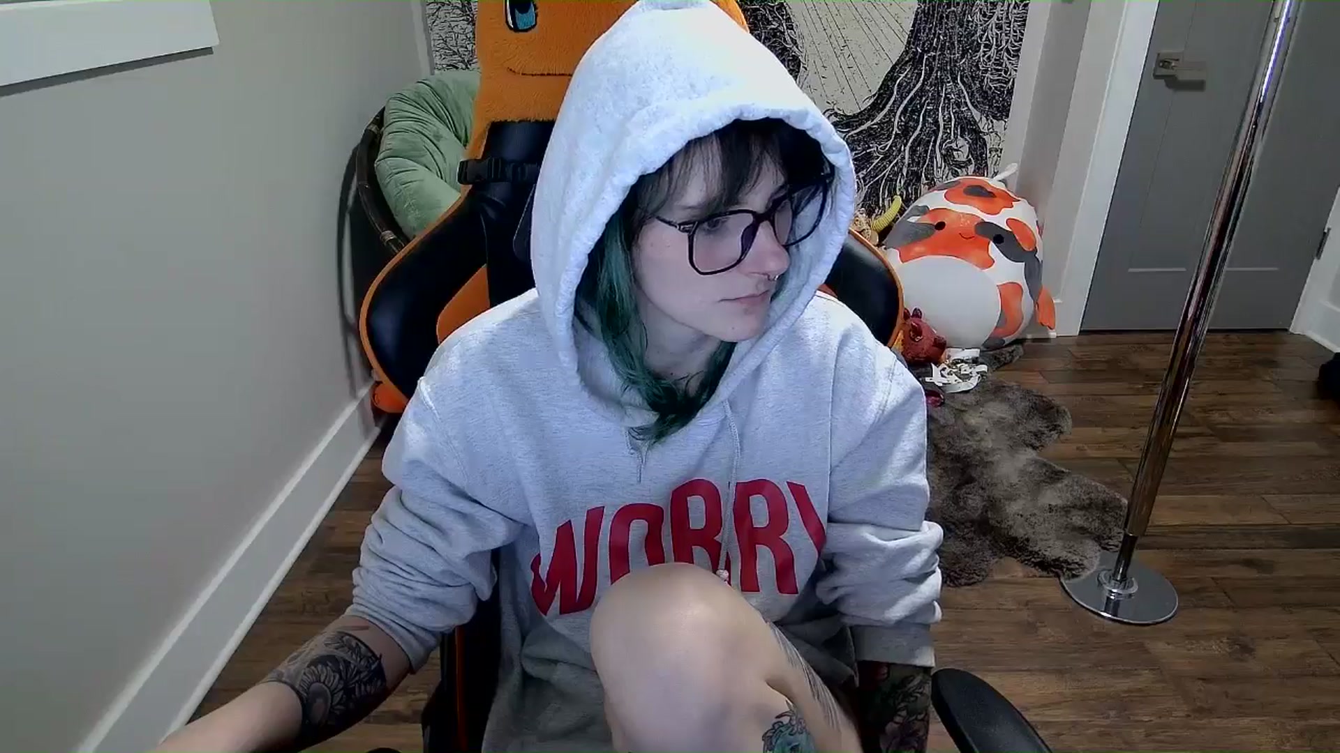 Gallery image thumbnail from Fueledbyfiona's myfreecams stream on, 02/18/2025, 04:02 image 14 of 20